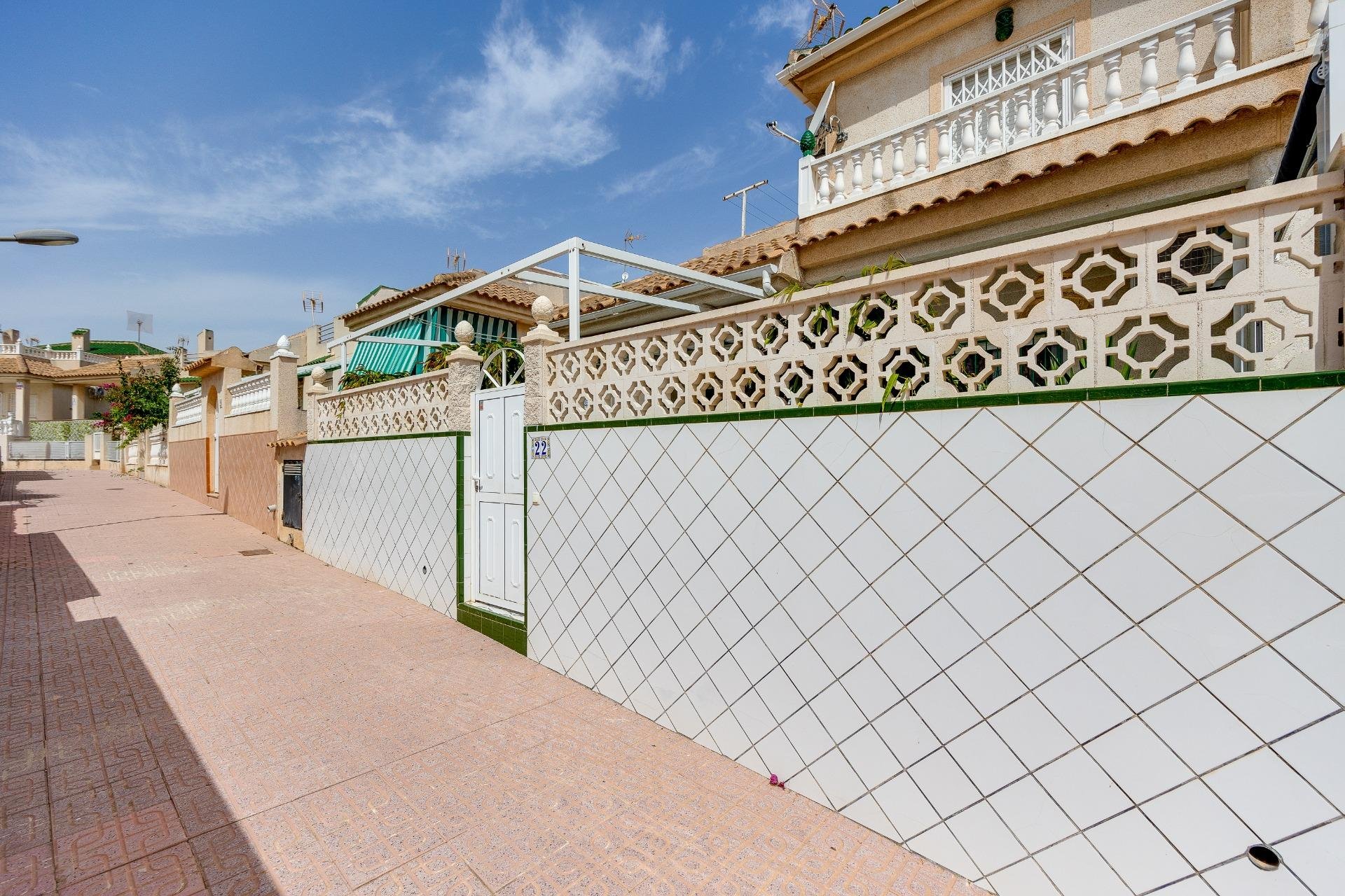 Resale - Casa Tipo Dúplex - Torrevieja - Los altos