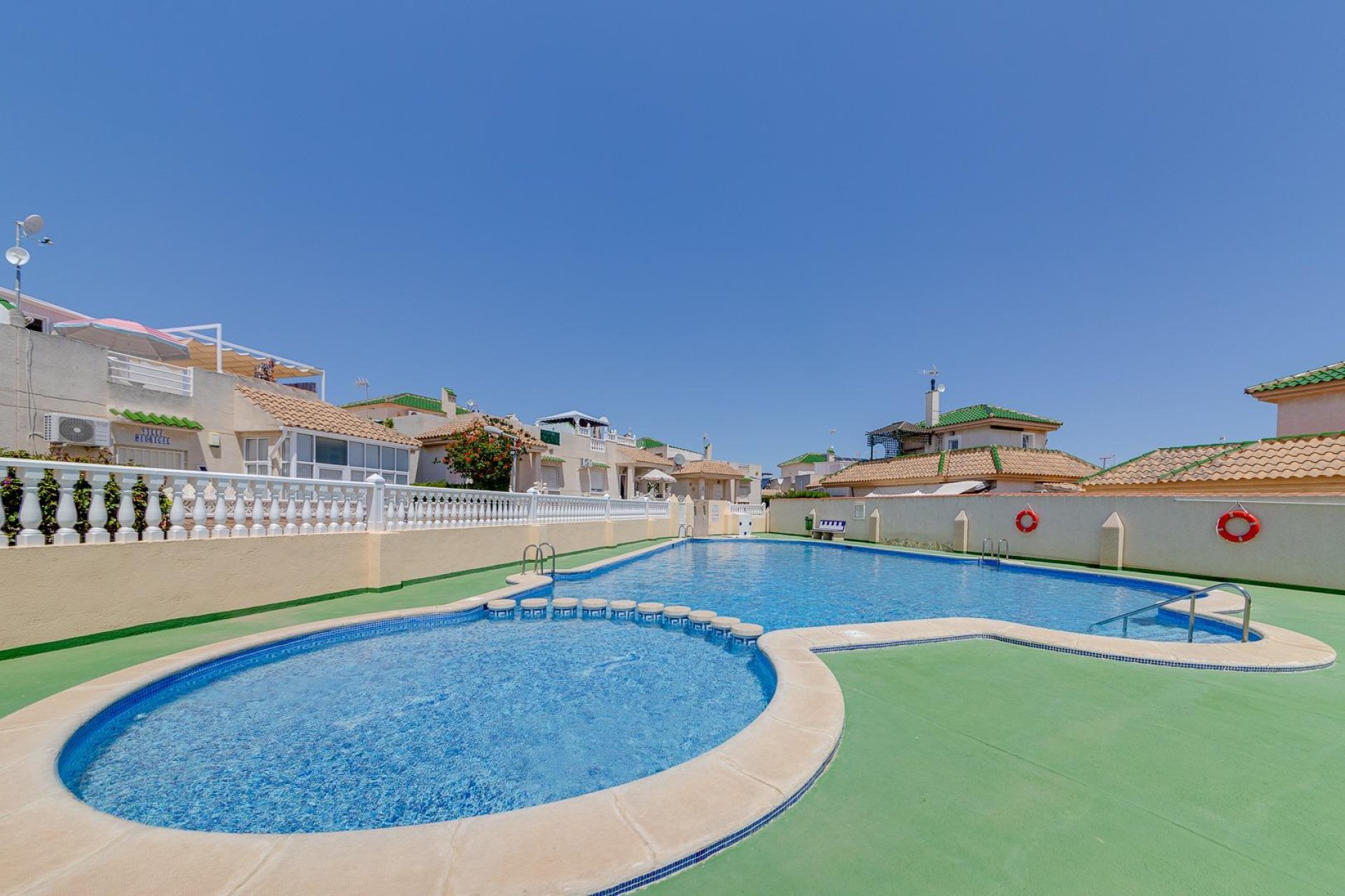 Resale - Casa Tipo Dúplex - Torrevieja - Los altos