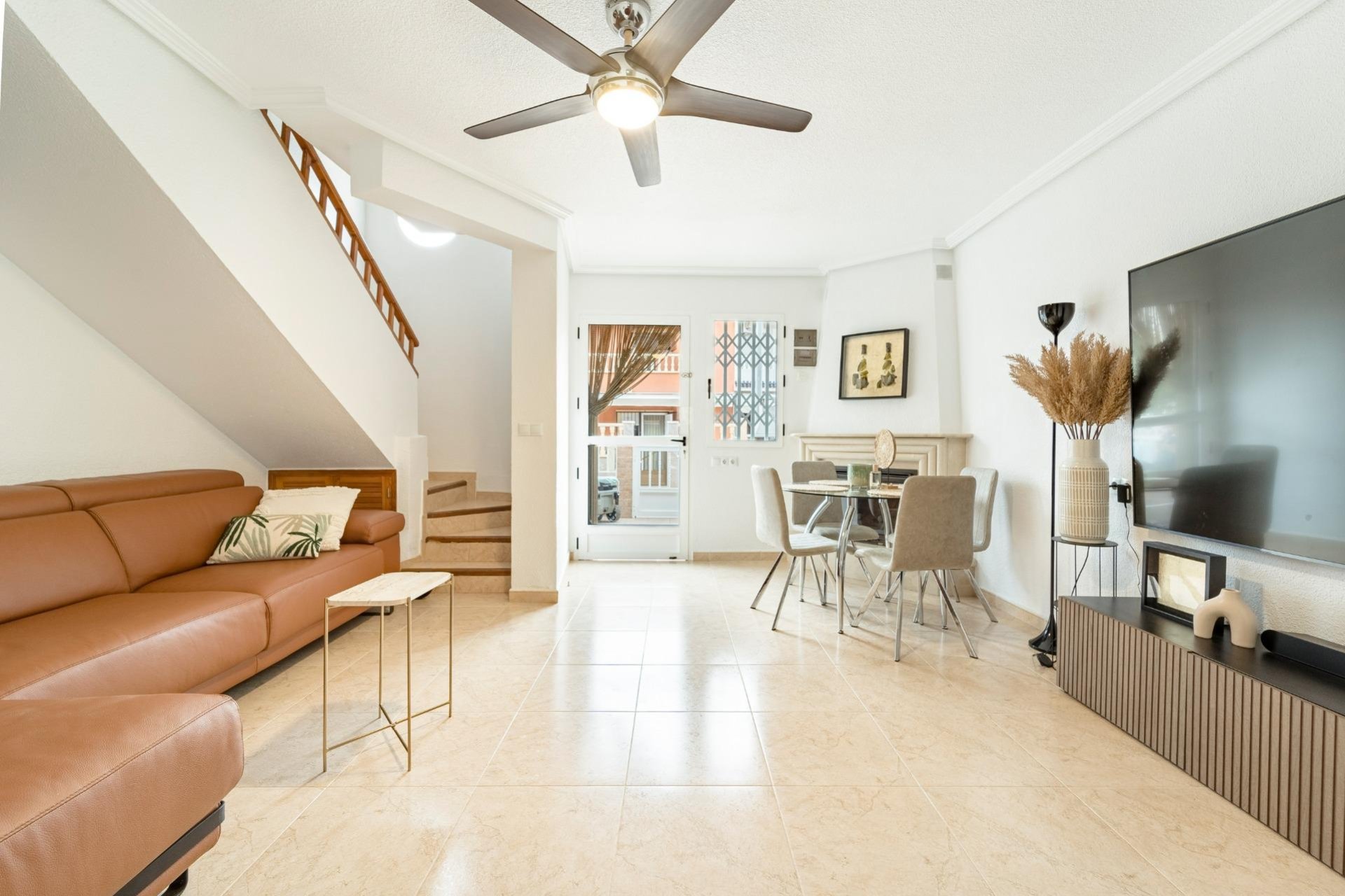 Resale - Casa Tipo Dúplex - Torrevieja - Playa de los Naufragos