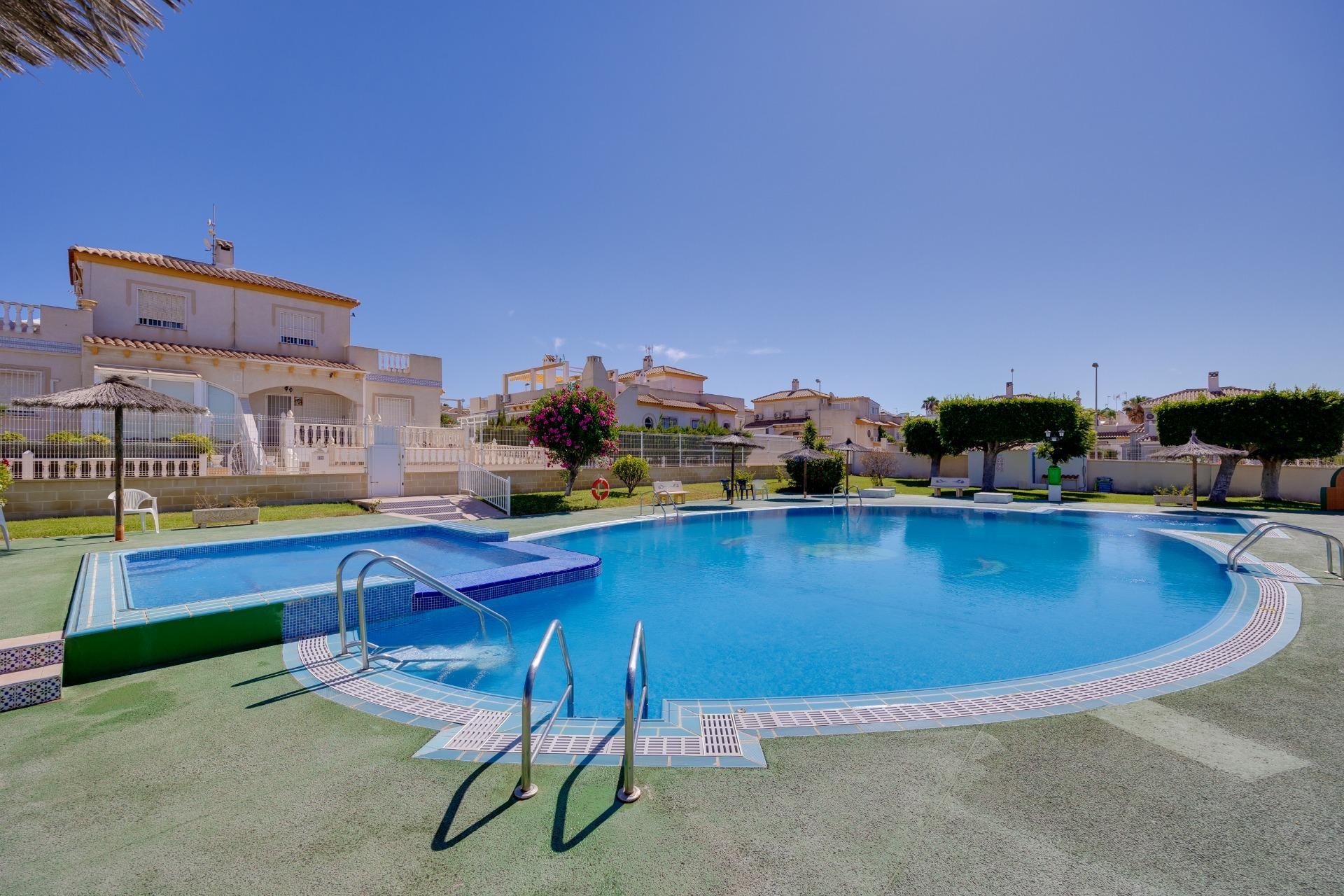 Resale - Casa Tipo Dúplex - Torrevieja - Torre del moro