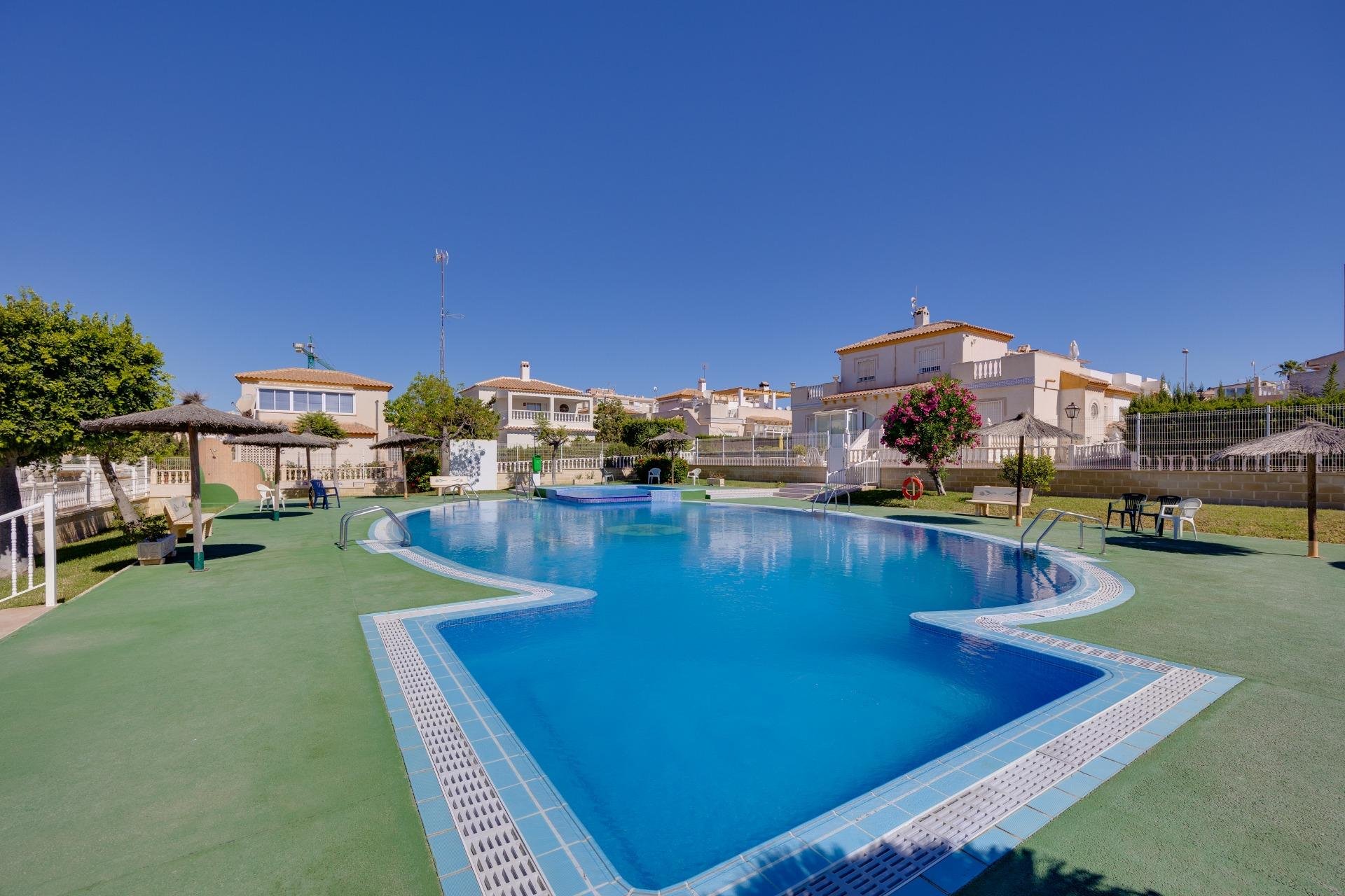 Resale - Casa Tipo Dúplex - Torrevieja - Torre del moro