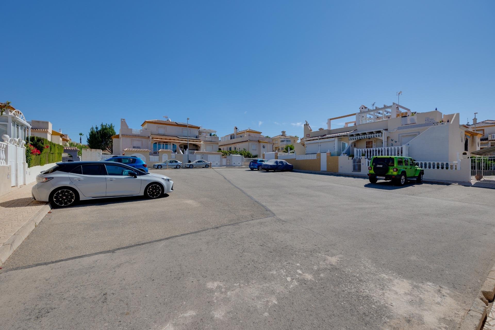 Resale - Casa Tipo Dúplex - Torrevieja - Torre del moro