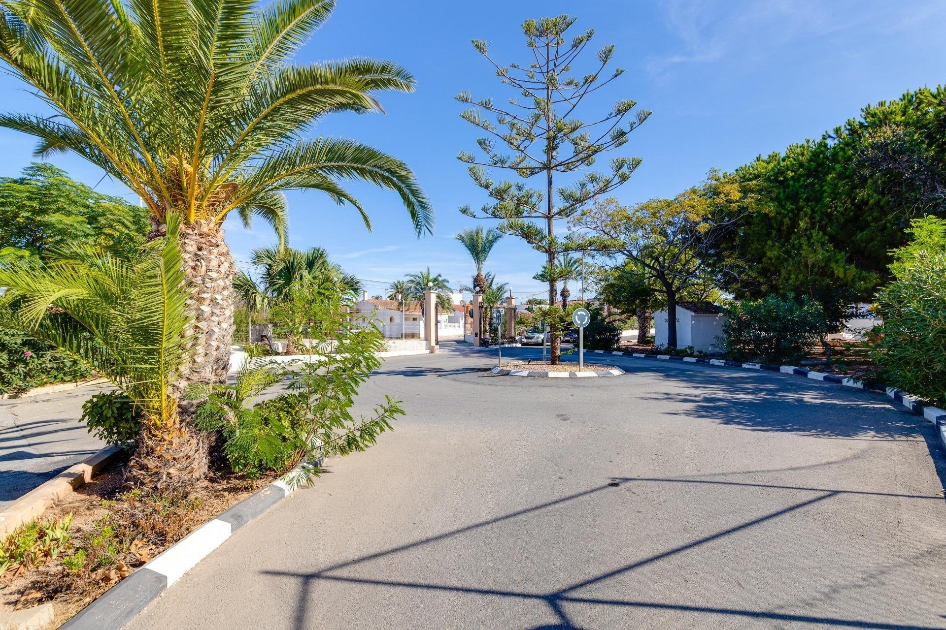 Resale - Casa - Torrevieja - Carrefour