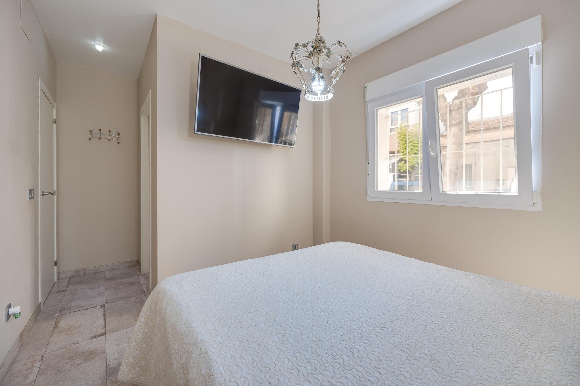 Resale - Casa - Torrevieja - Centro