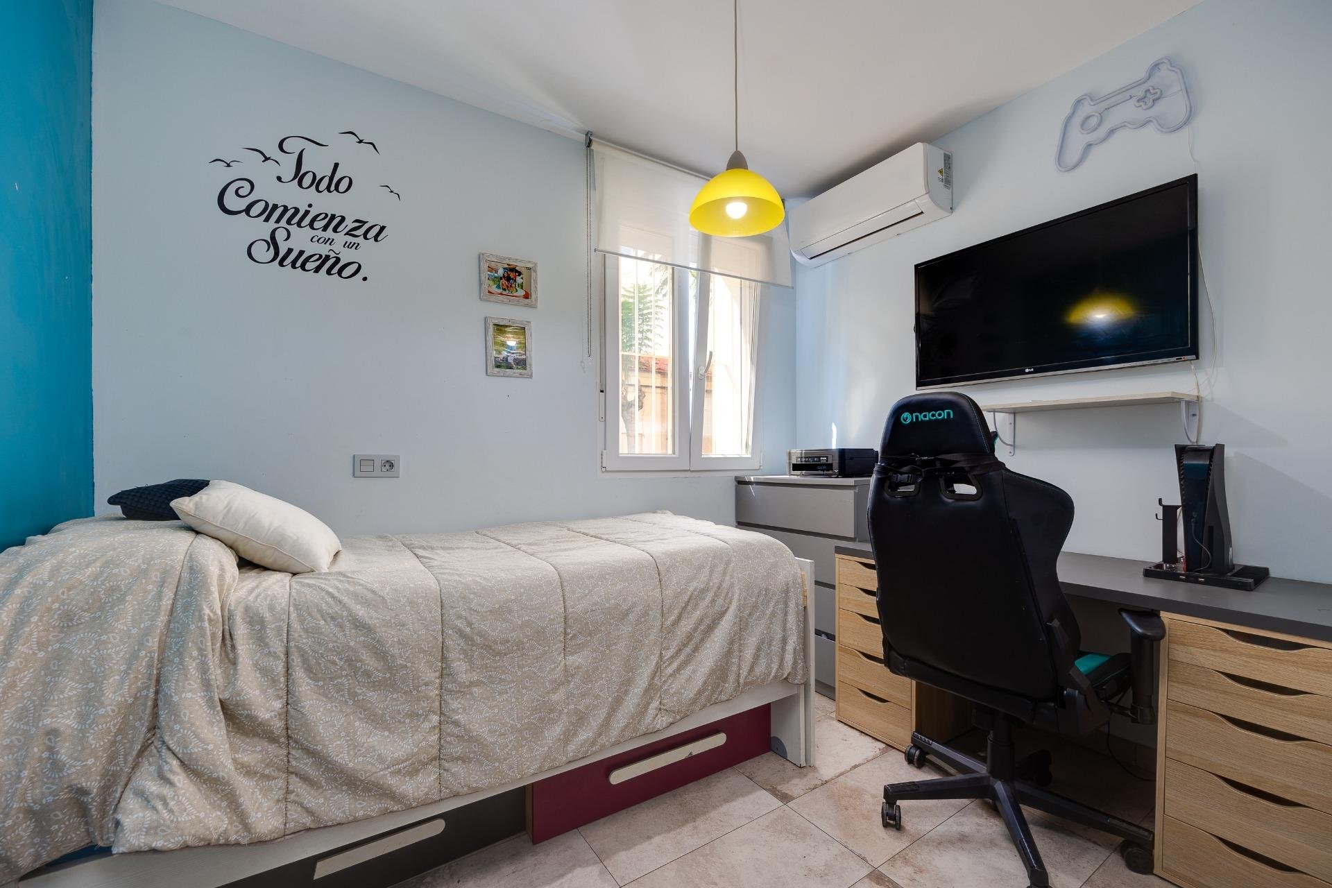 Resale - Casa - Torrevieja - Centro