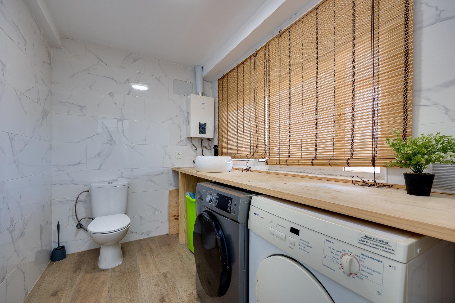 Resale - Casa - Torrevieja - Centro