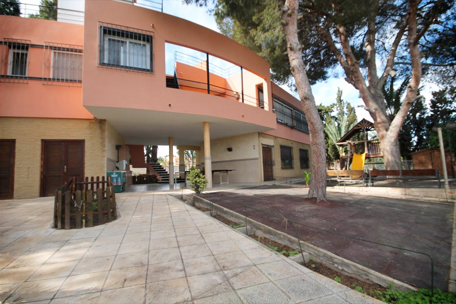 Resale - Casa - Torrevieja - Los balcones