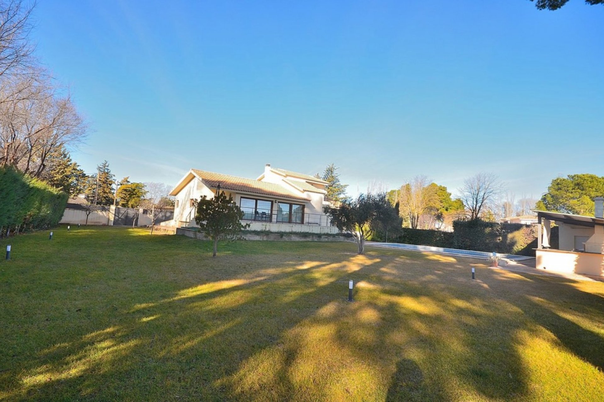 Resale - Chalet - Albacete - Agua sol