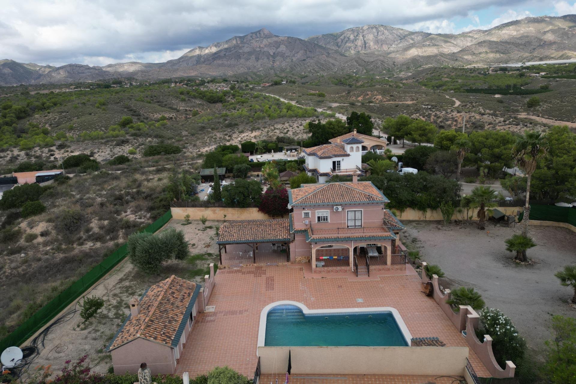 Resale - Chalet - Albatera - Partida lomas