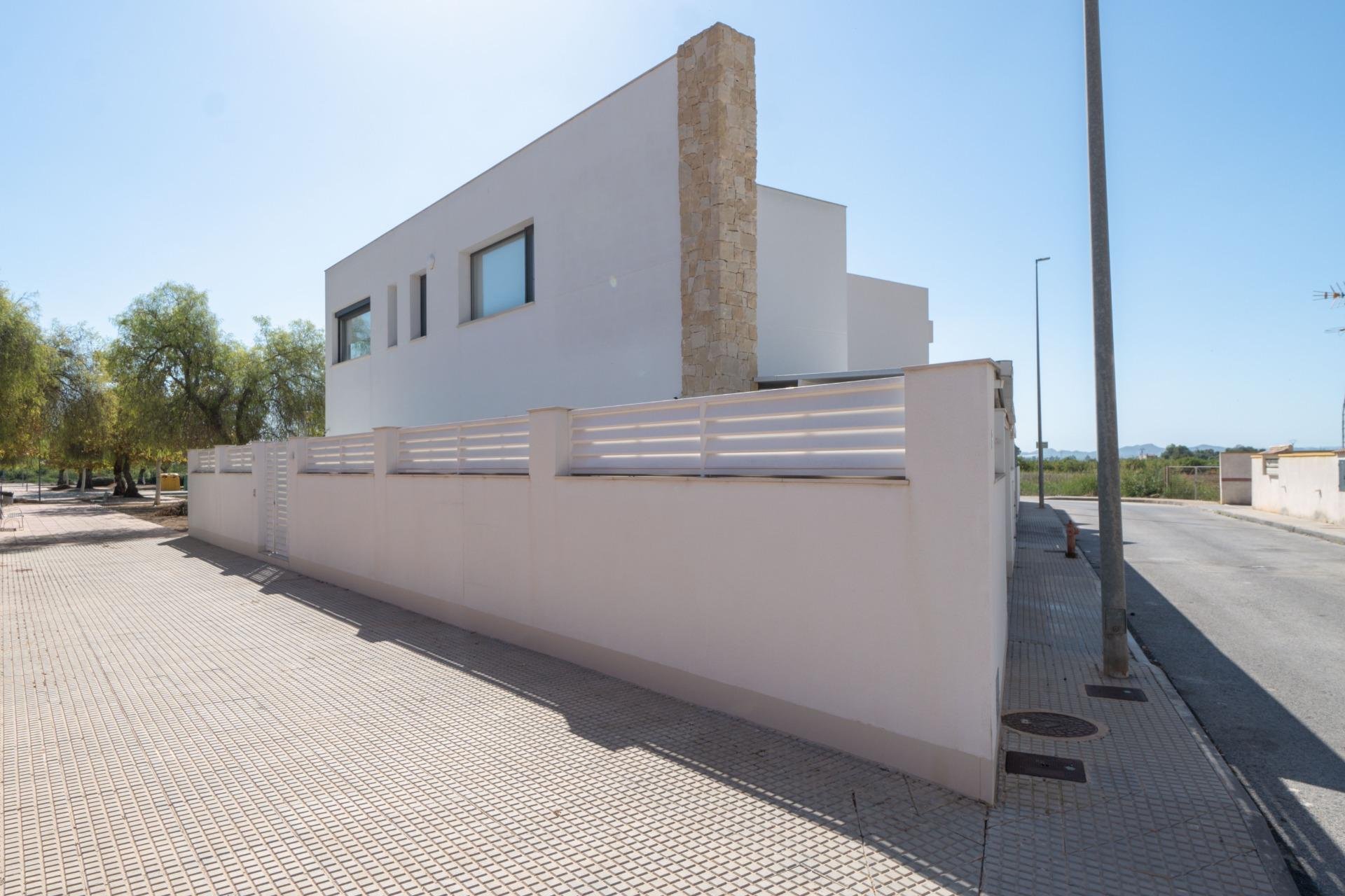 Resale - Chalet - Callosa de Segura - JUNTO CAMPO DE FUTBOL