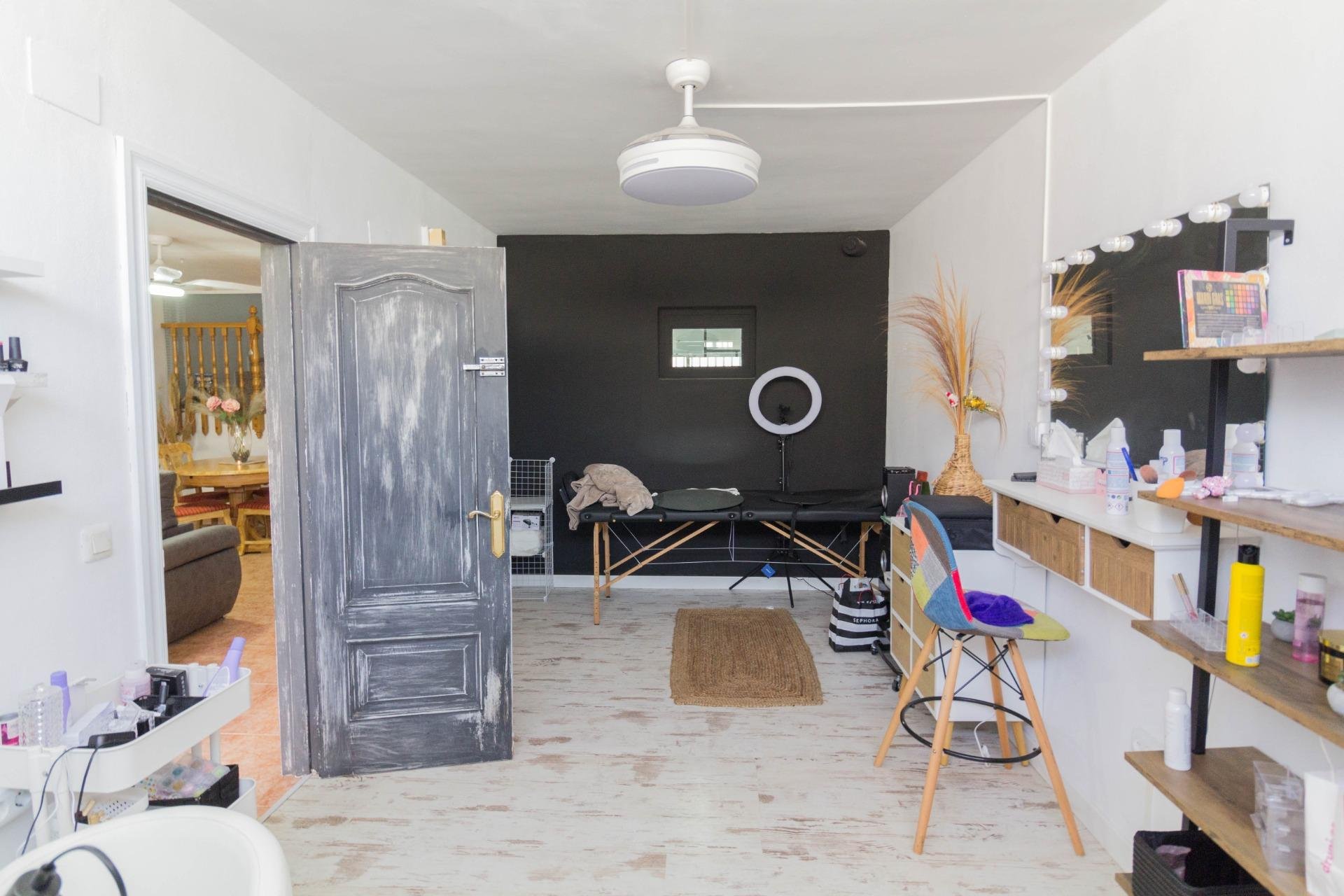 Resale - Chalet - Dolores - CENTRO