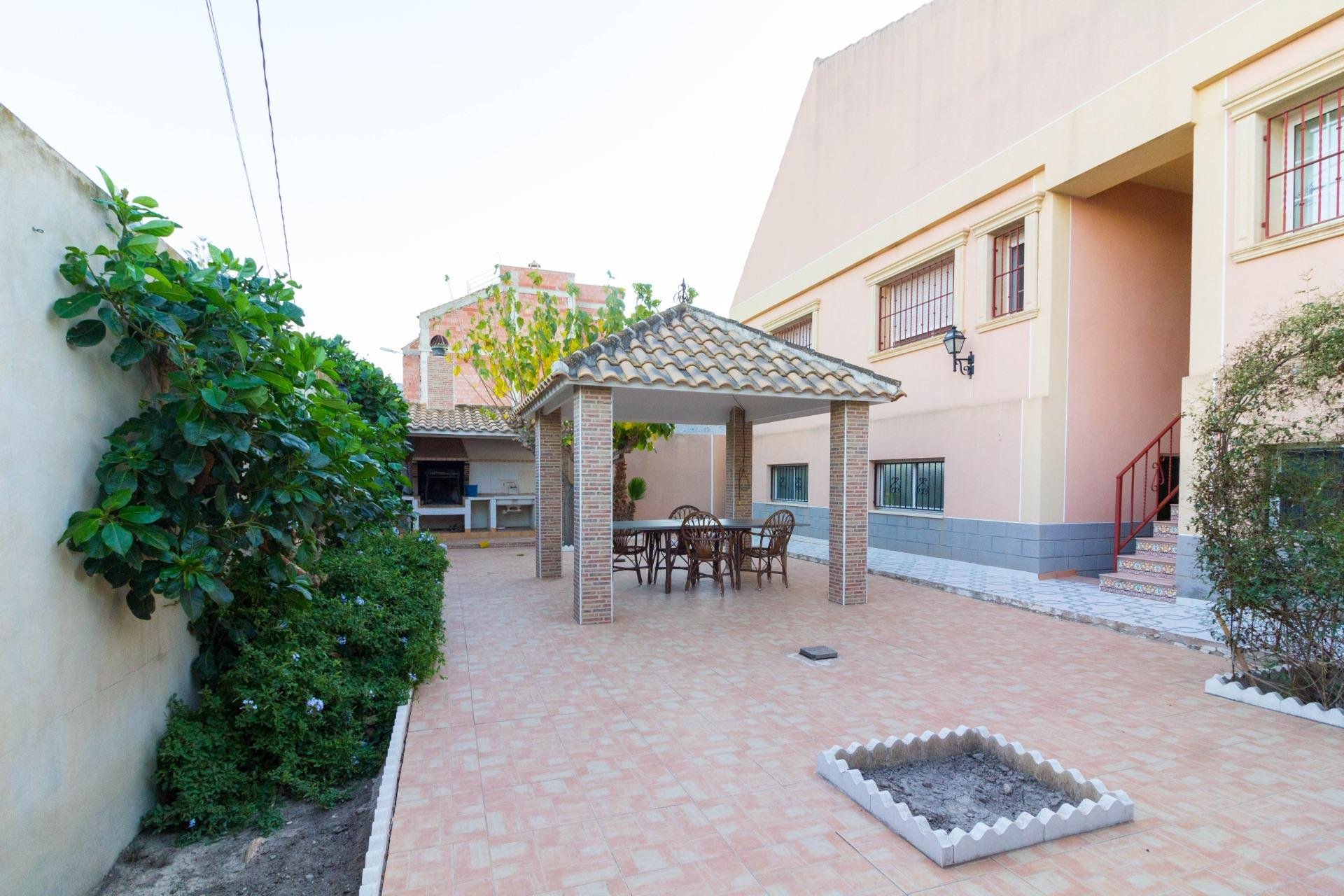 Resale - Chalet - Granja de Rocamora - Comunidad valenciana