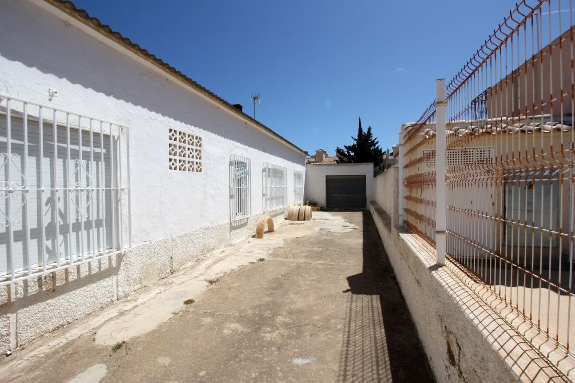 Resale - Chalet - Guardamar del Segura - Pinomar