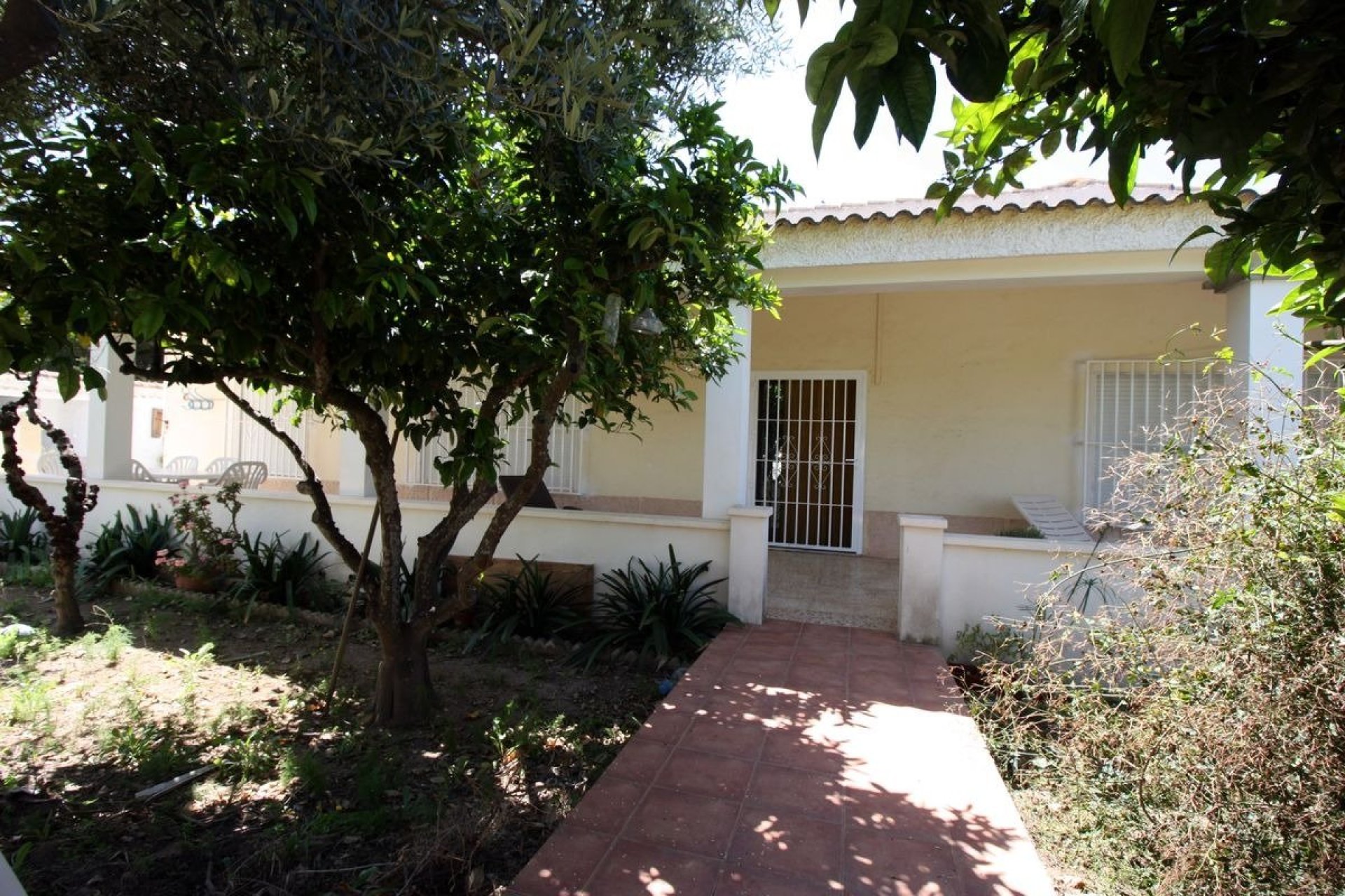 Resale - Chalet - Guardamar del Segura - Pinomar