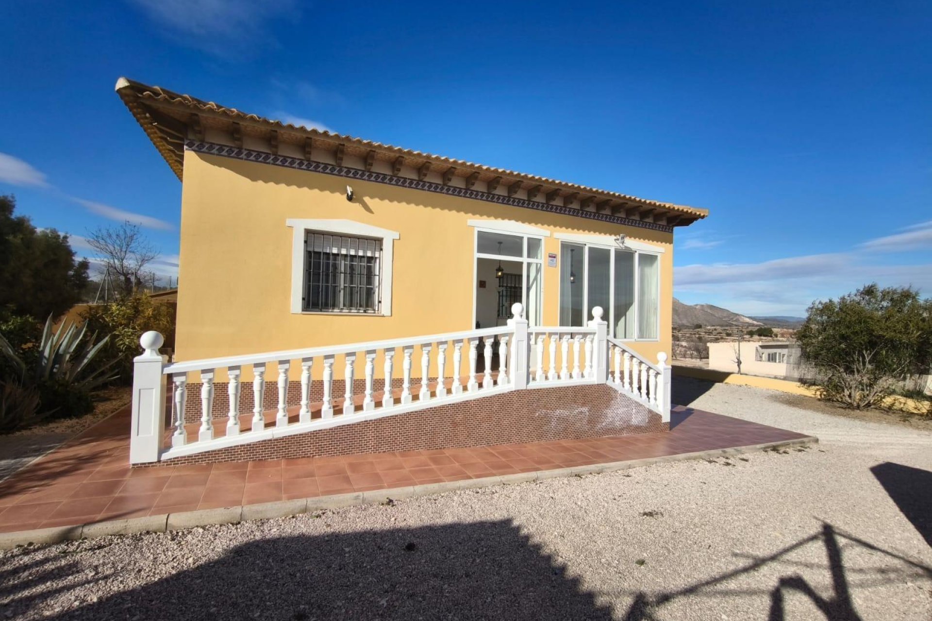 Resale - Chalet - Hondón de los Fráiles - Comunidad valenciana