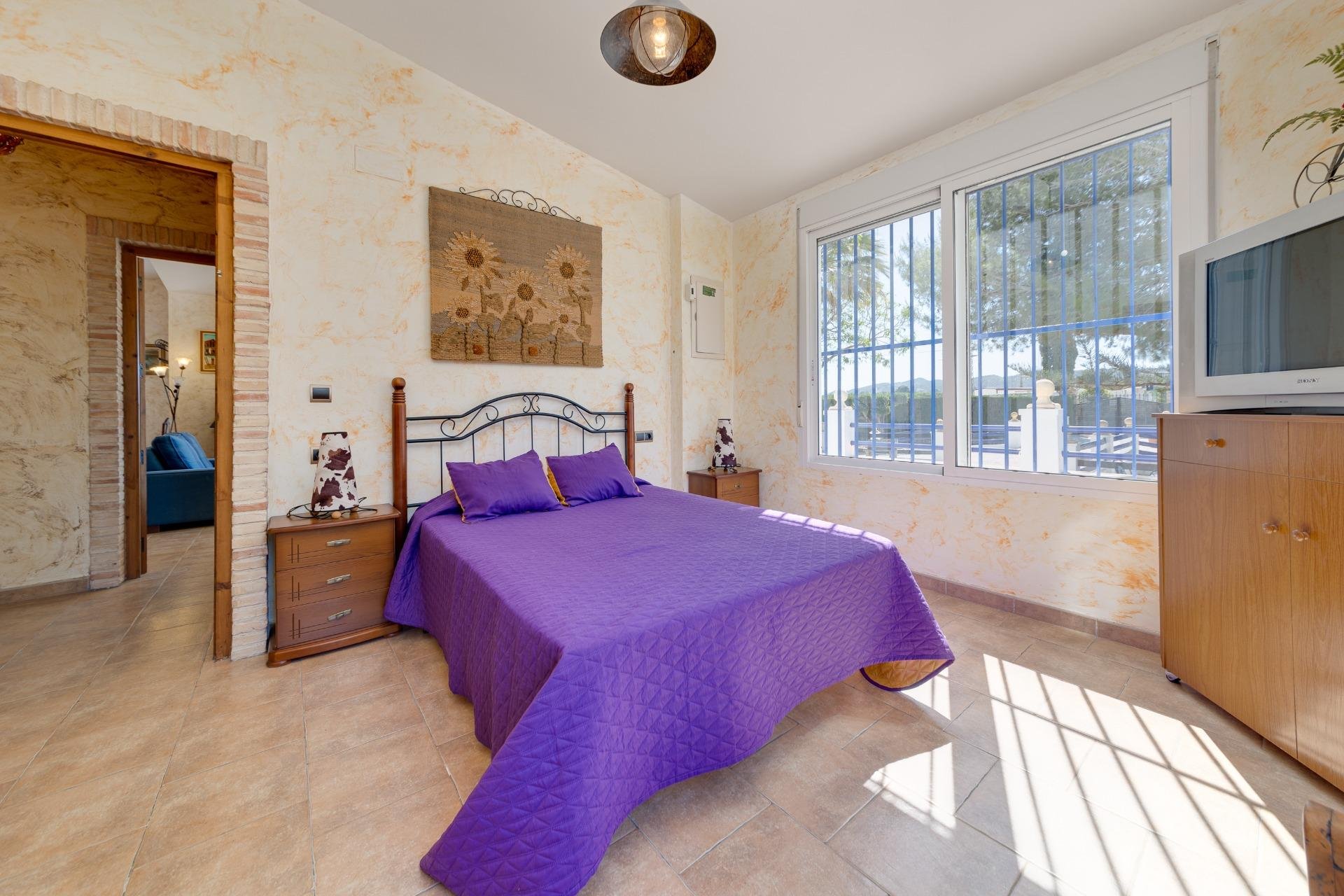 Resale - Chalet - Orihuela - Correntías Bajas