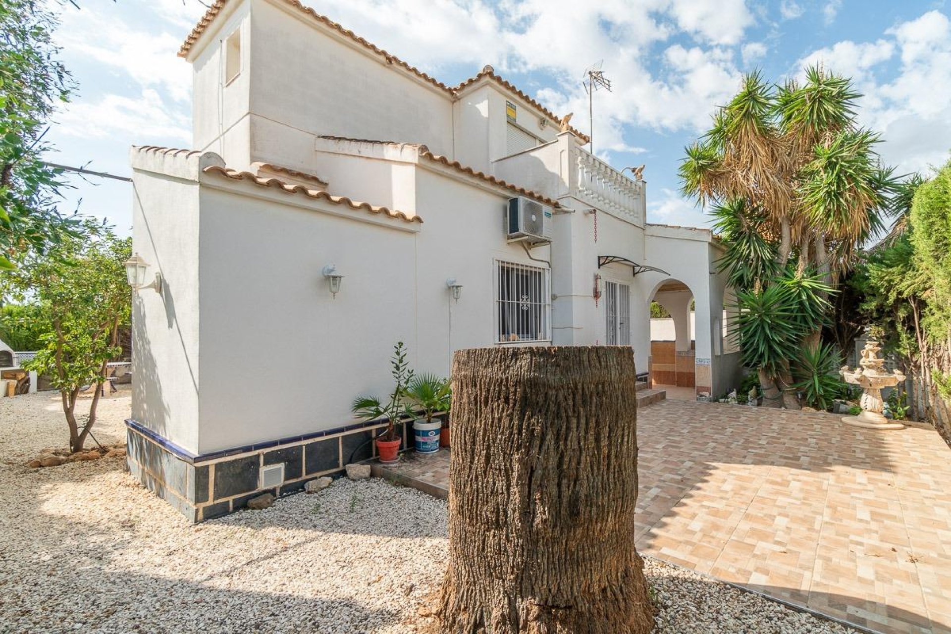 Resale - Chalet - Orihuela Costa - La Florida