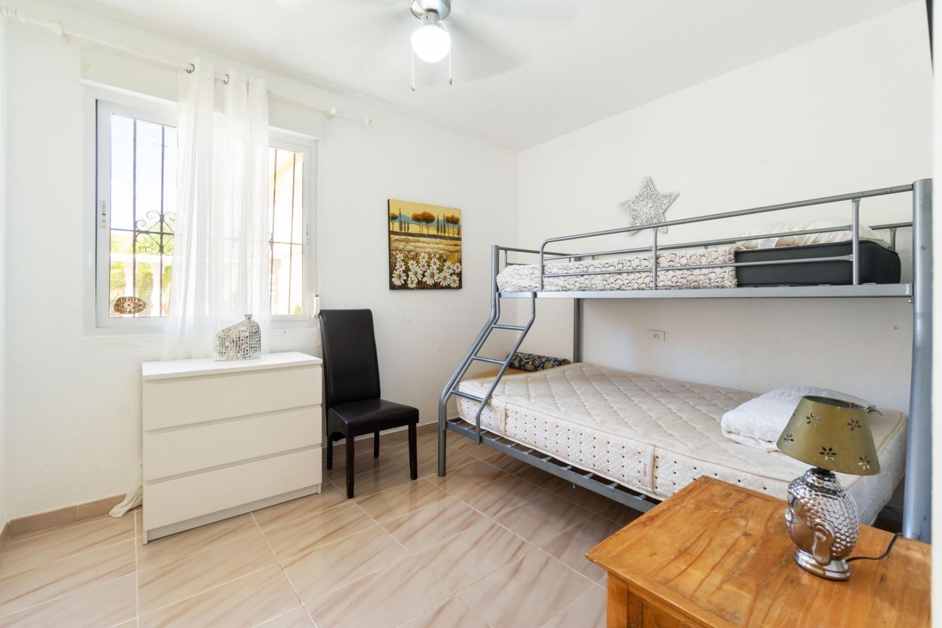 Resale - Chalet - Orihuela Costa - La Zenia