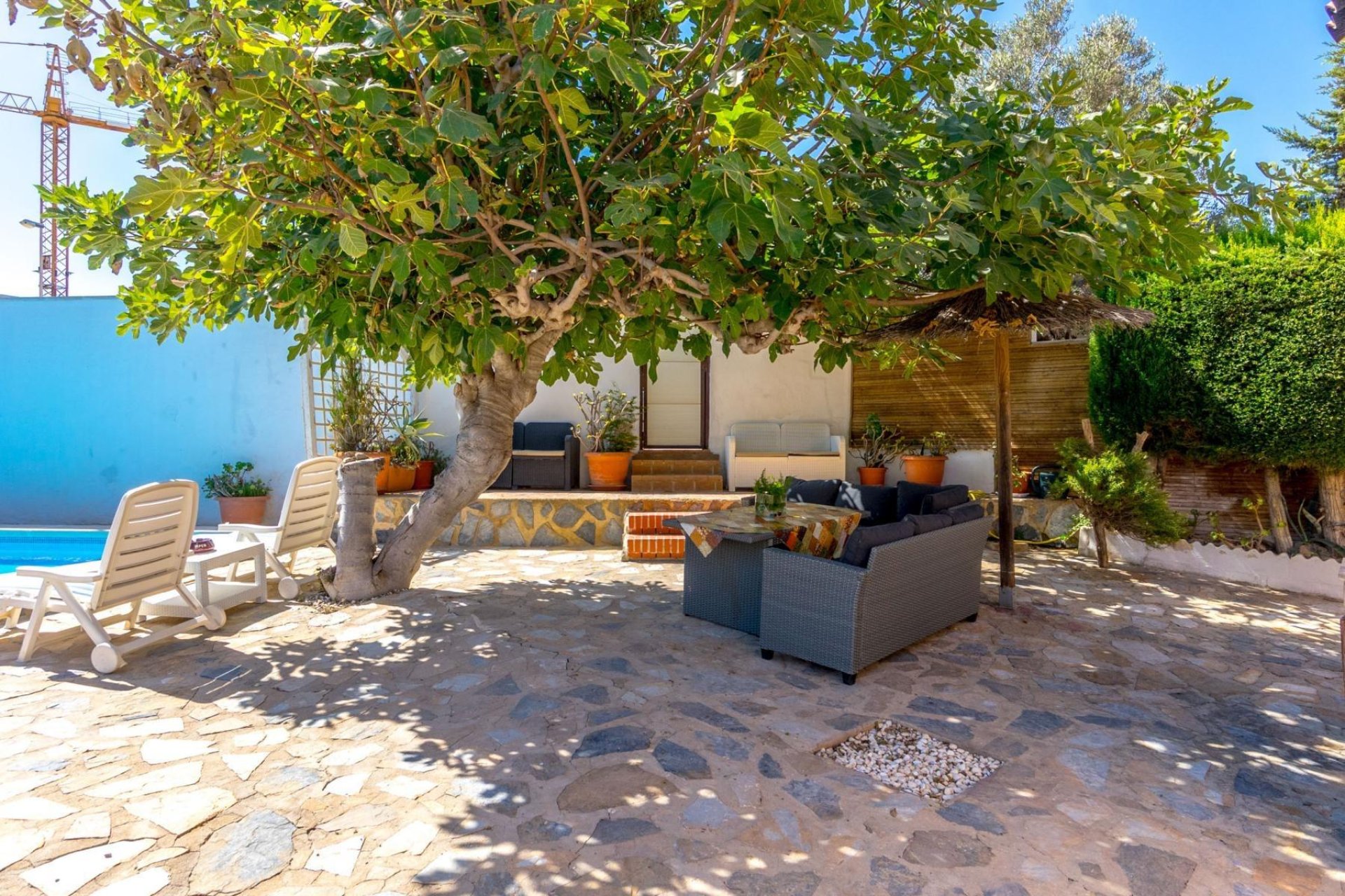 Resale - Chalet - Orihuela Costa - La Zenia