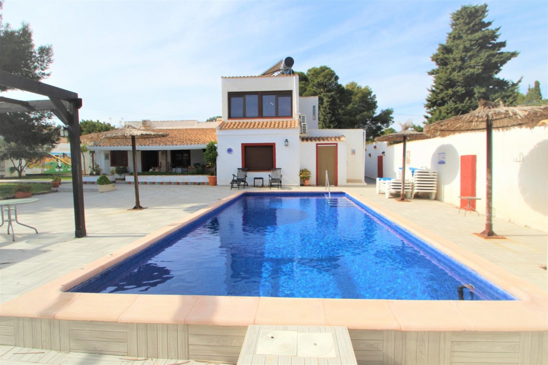 Resale - Chalet - Orihuela Costa - Lomas de Cabo Roig