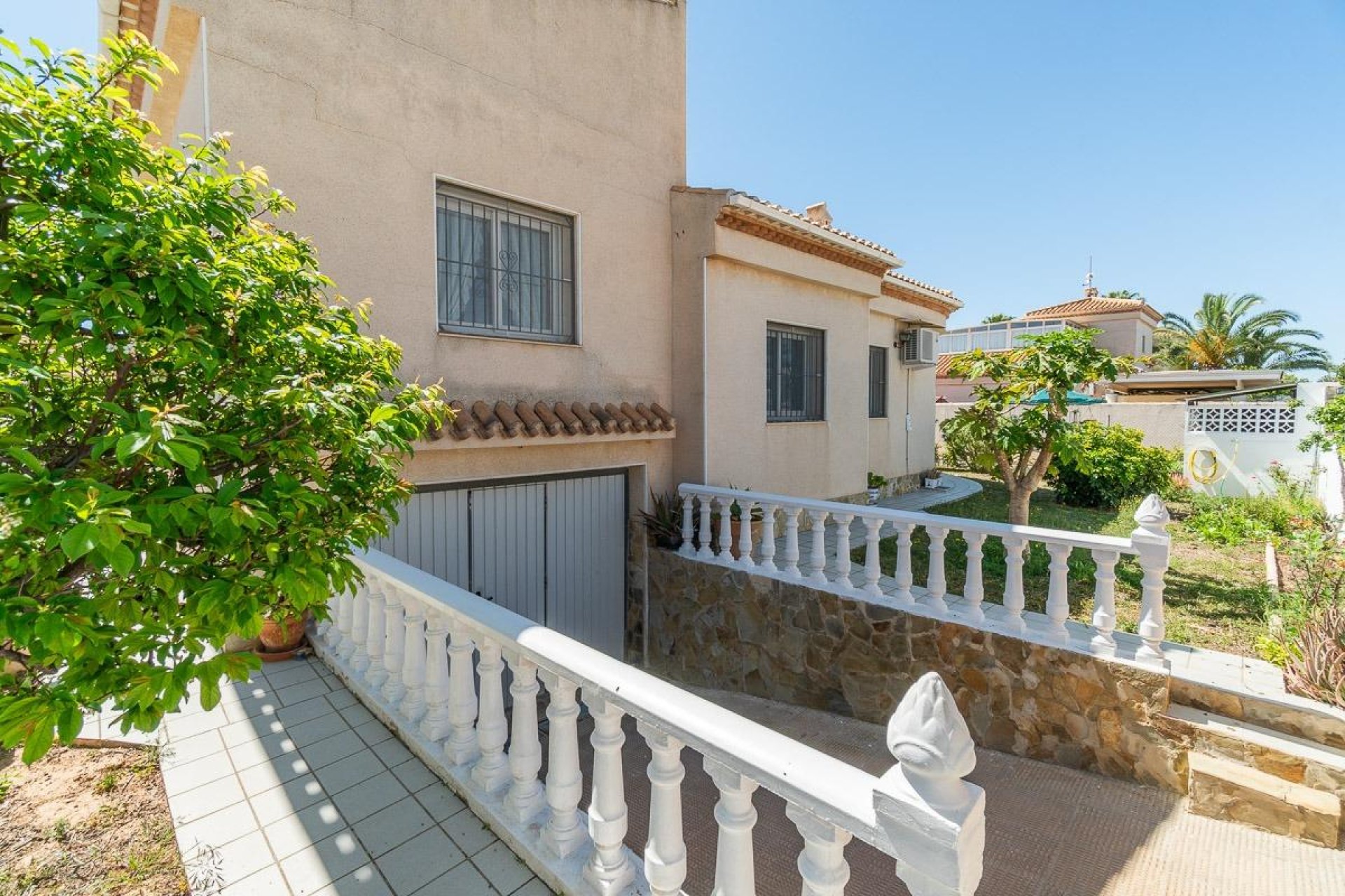 Resale - Chalet - Orihuela Costa - Playa Flamenca