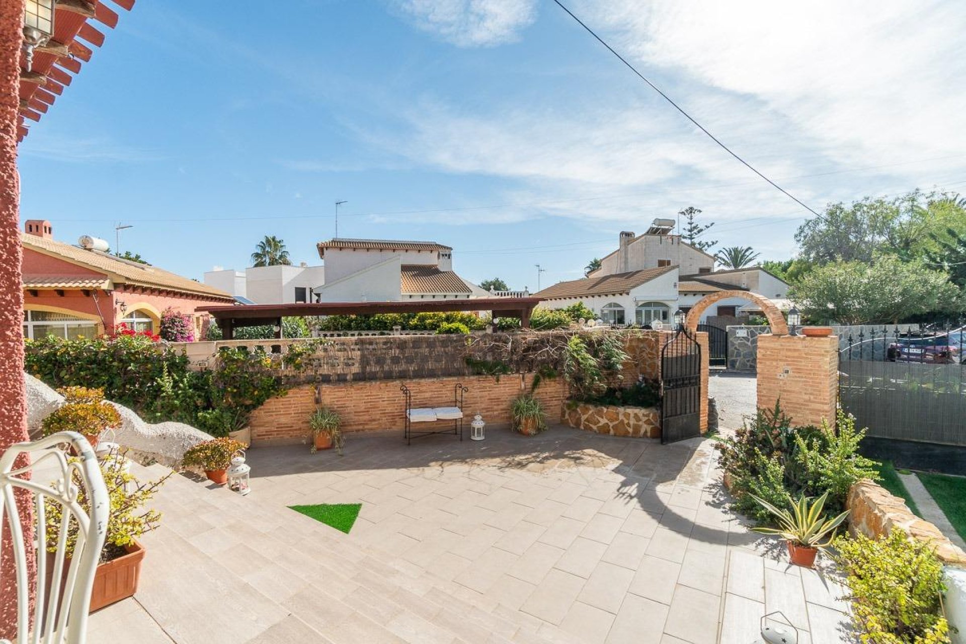 Resale - Chalet - Orihuela Costa - Punta Prima