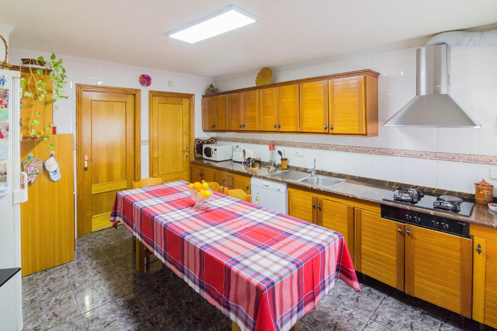 Resale - Chalet - Orihuela - La Matanza