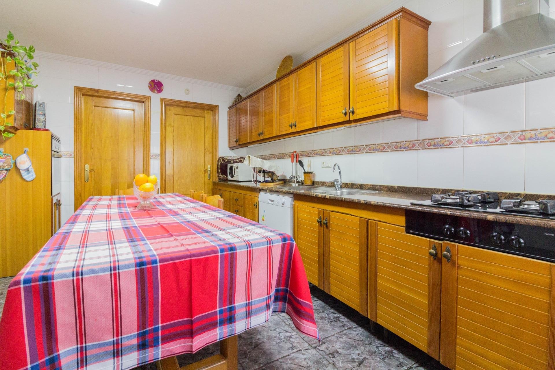 Resale - Chalet - Orihuela - La Matanza