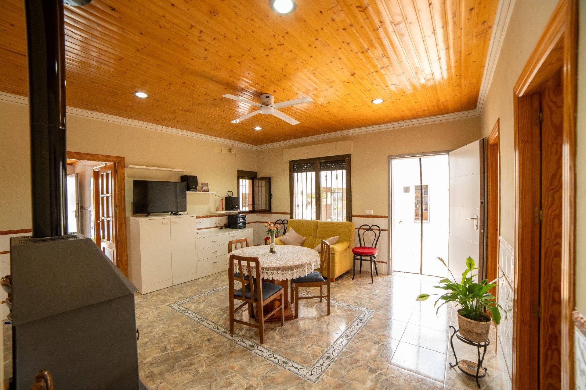 Resale - Chalet - Orihuela - La Matanza