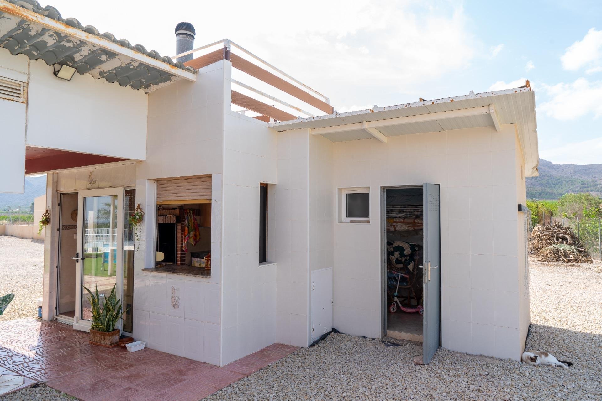 Resale - Chalet - Orihuela - La Matanza