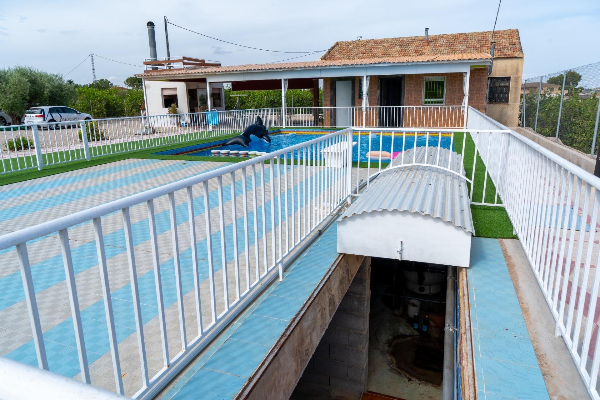 Resale - Chalet - Orihuela - La Matanza