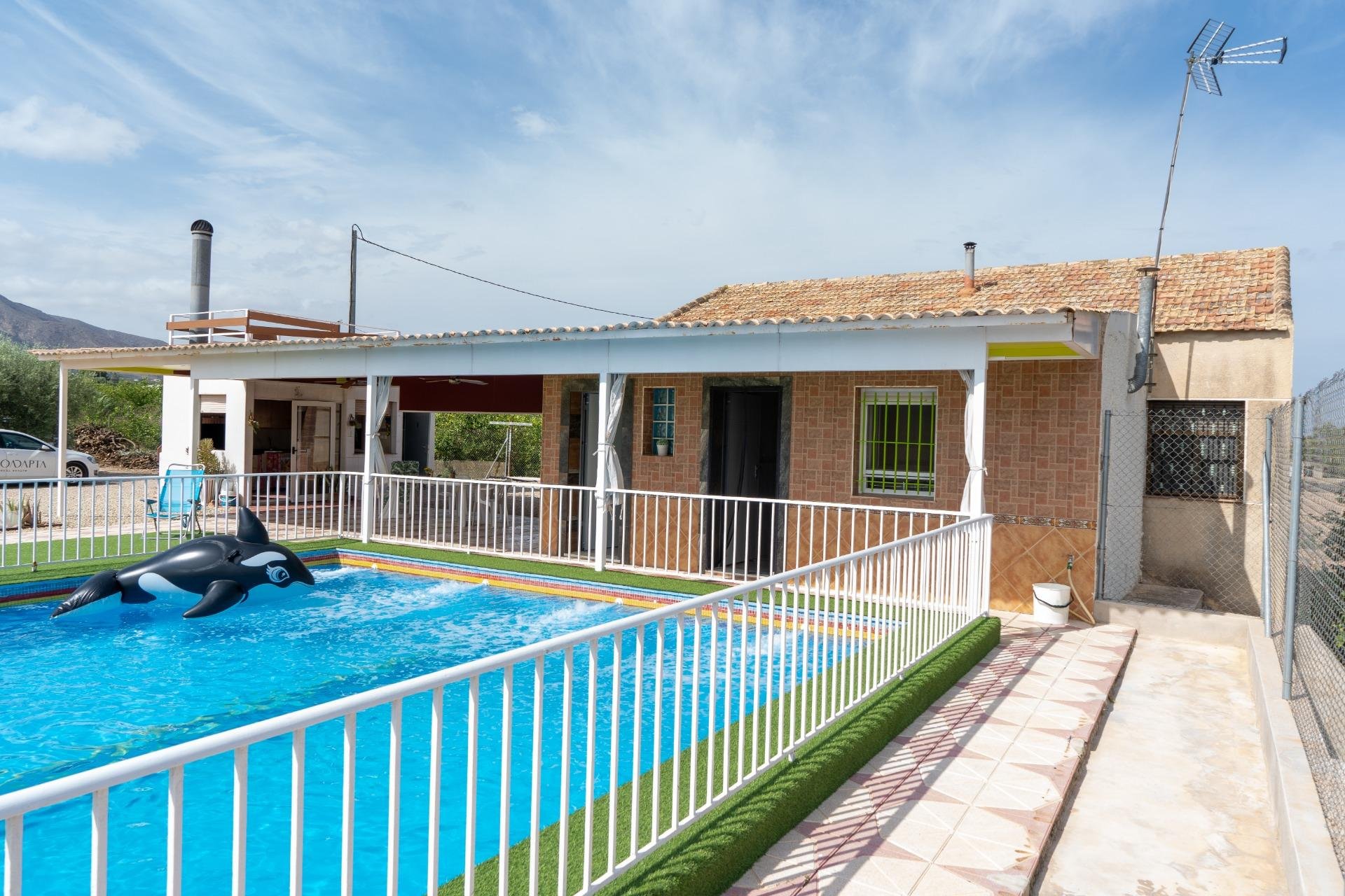 Resale - Chalet - Orihuela - La Matanza