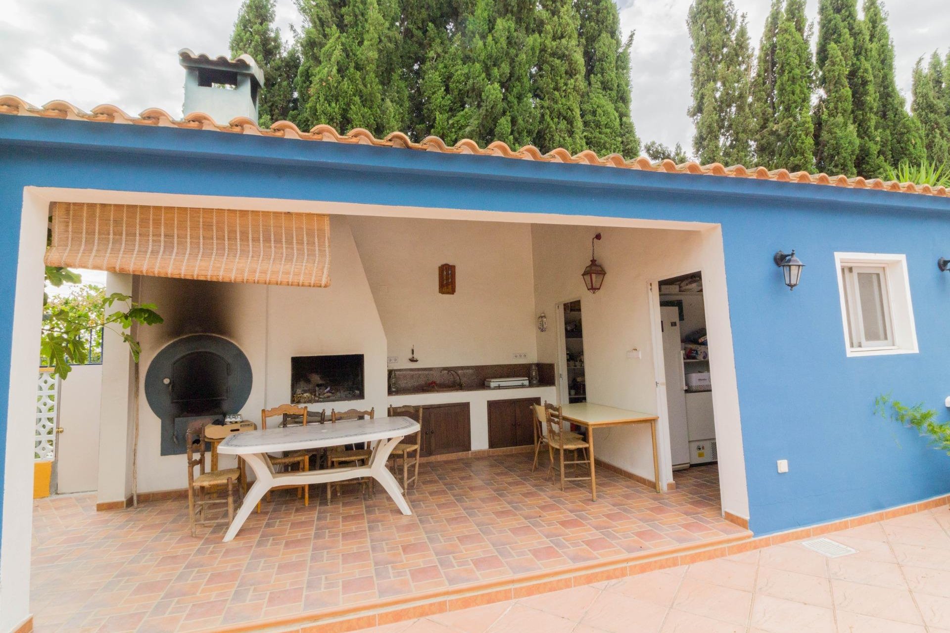 Resale - Chalet - Orihuela - Zona Centro