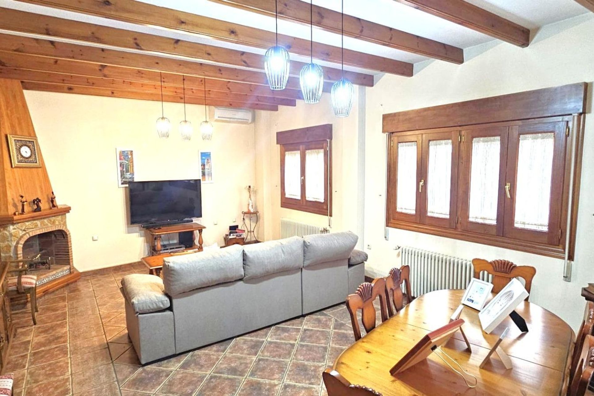 Resale - Chalet - Pinoso - CENTRO