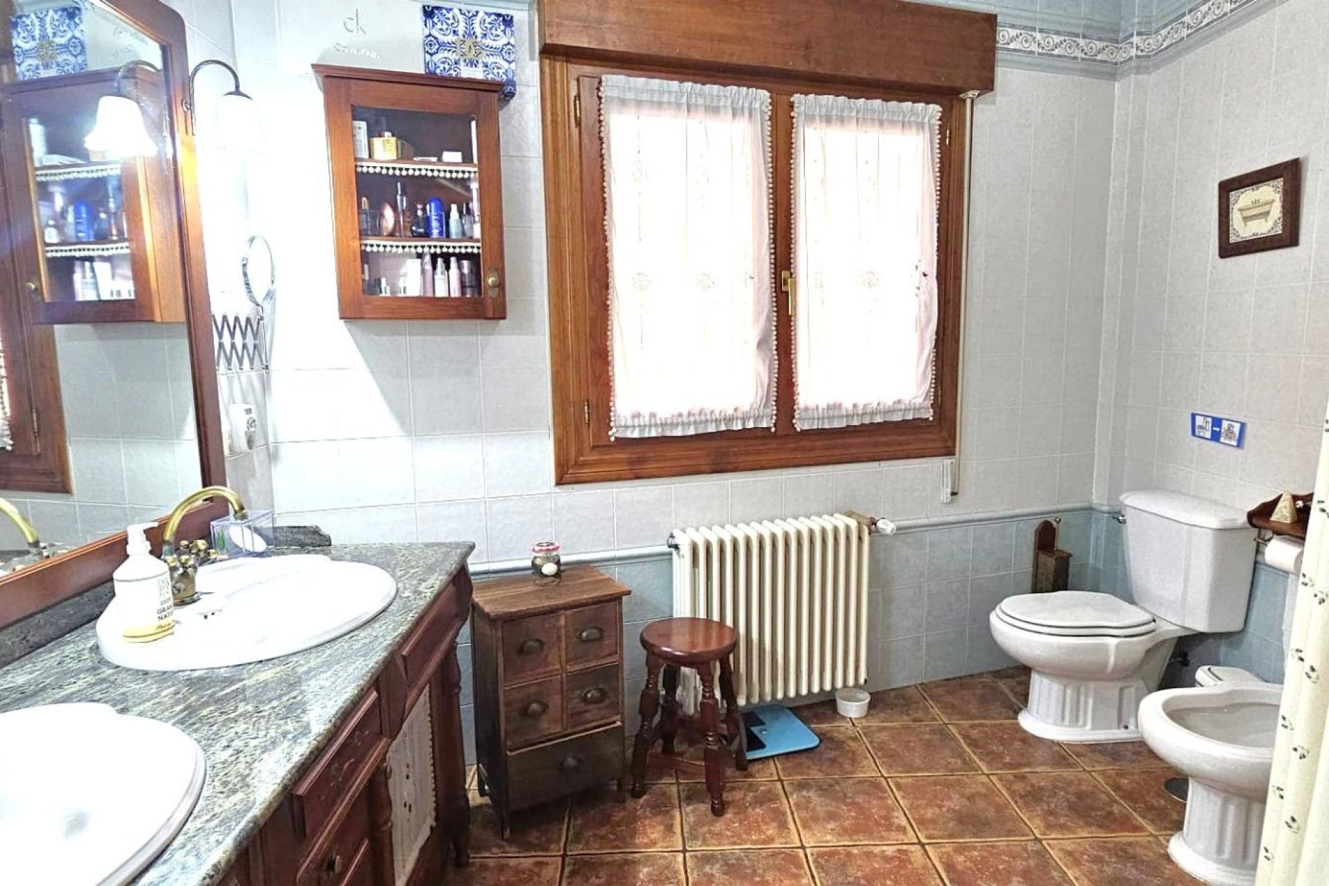 Resale - Chalet - Pinoso - CENTRO