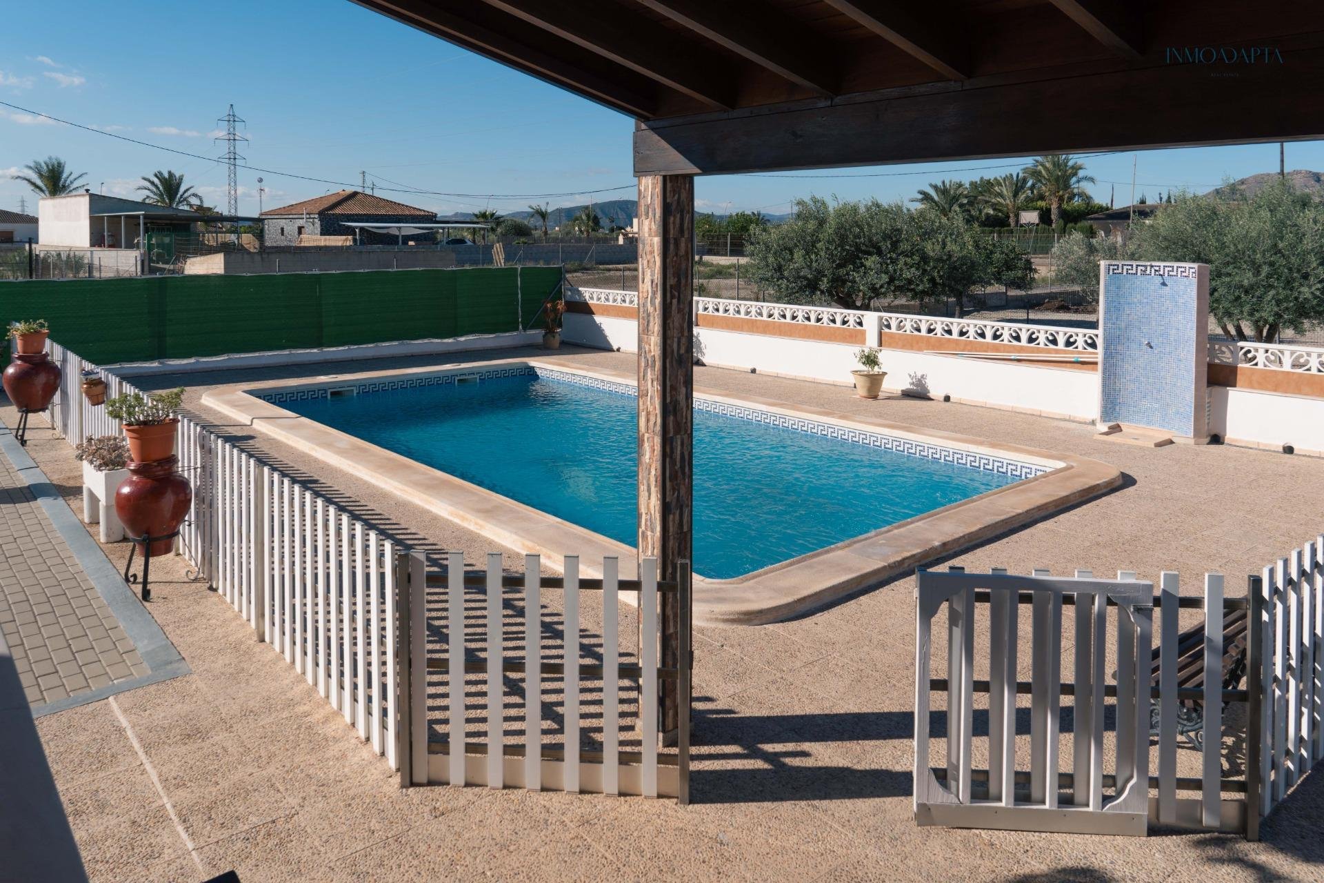 Resale - Chalet - Redován