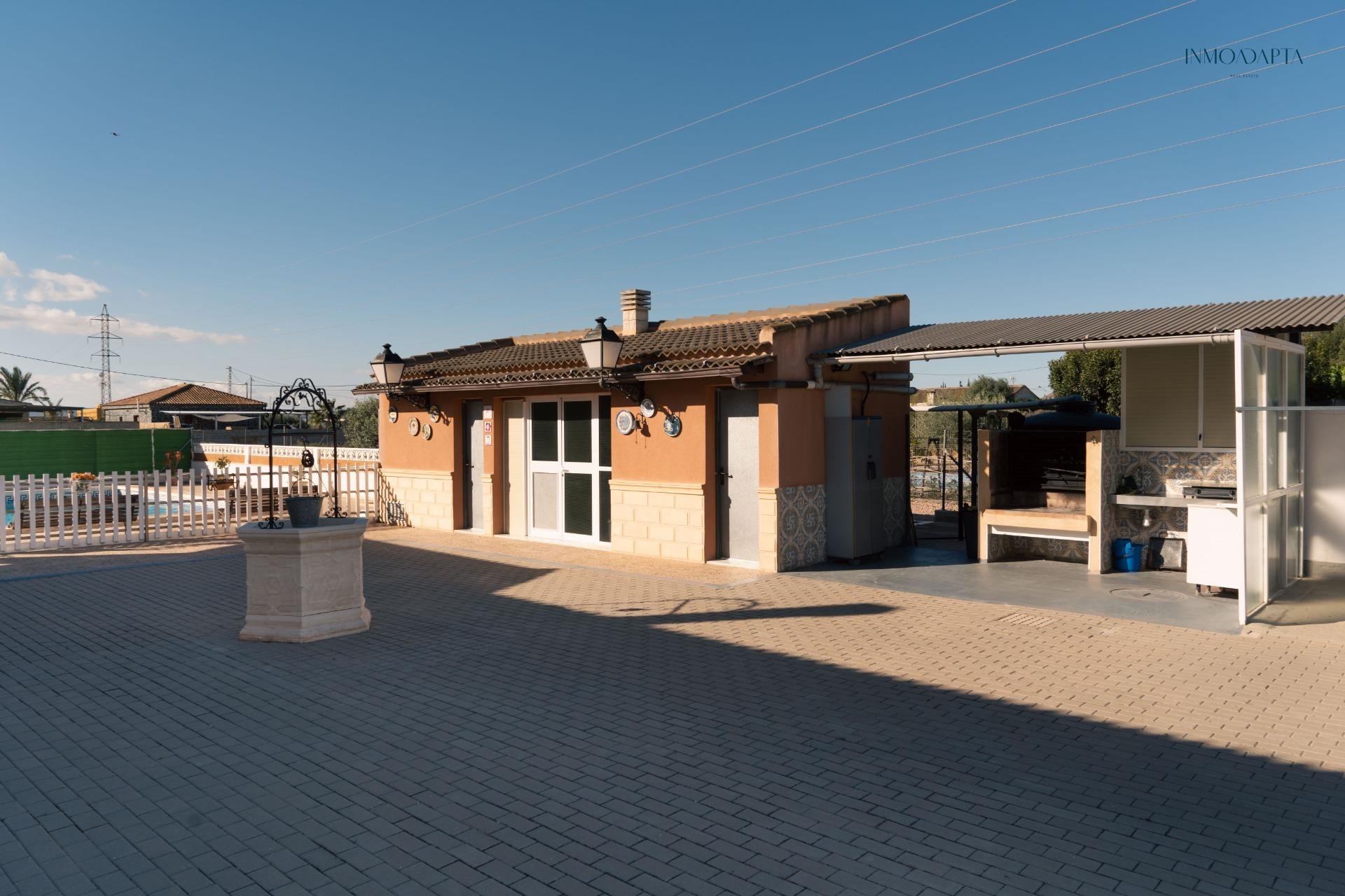 Resale - Chalet - Redován