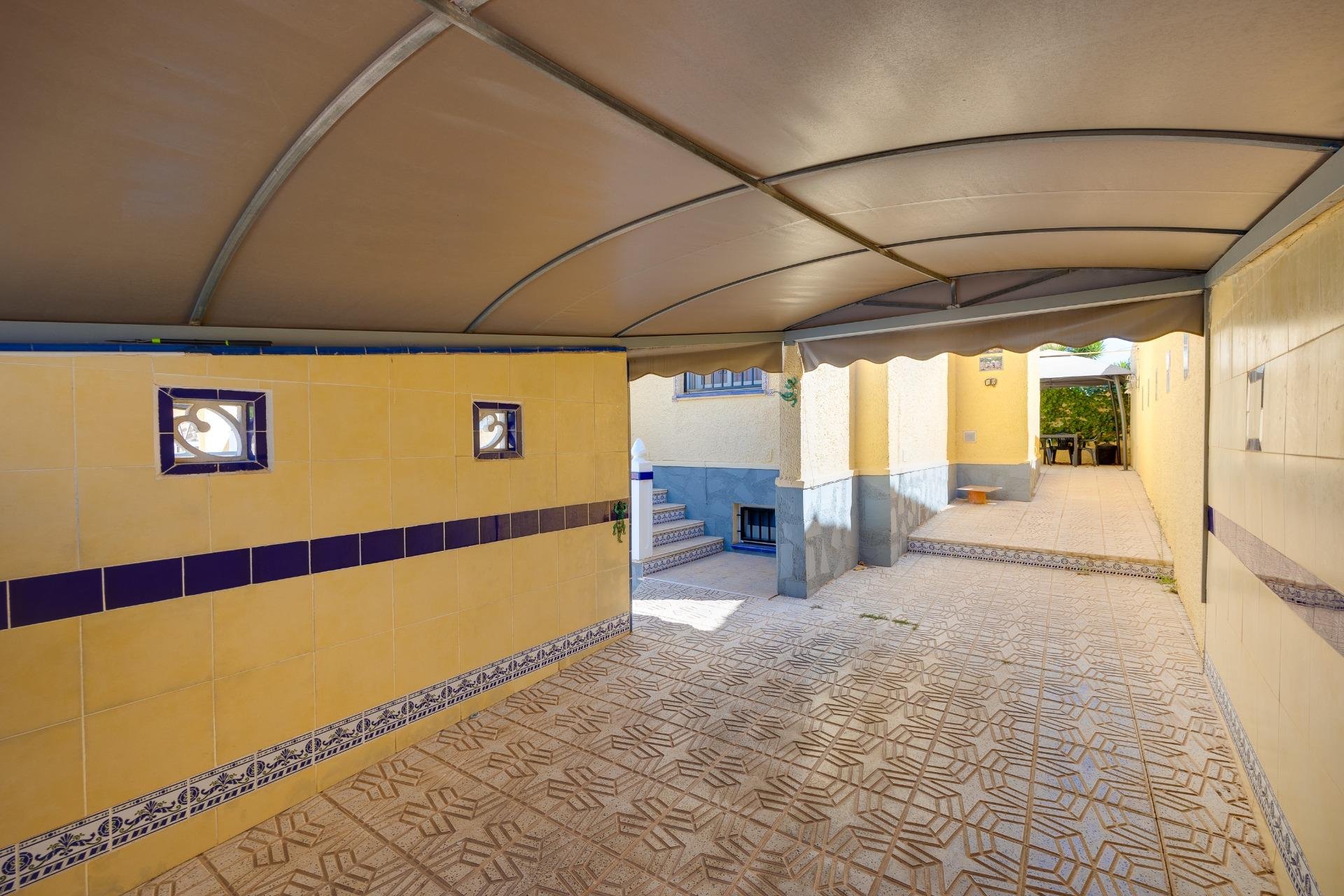 Resale - Chalet - San Fulgencio - La Marina