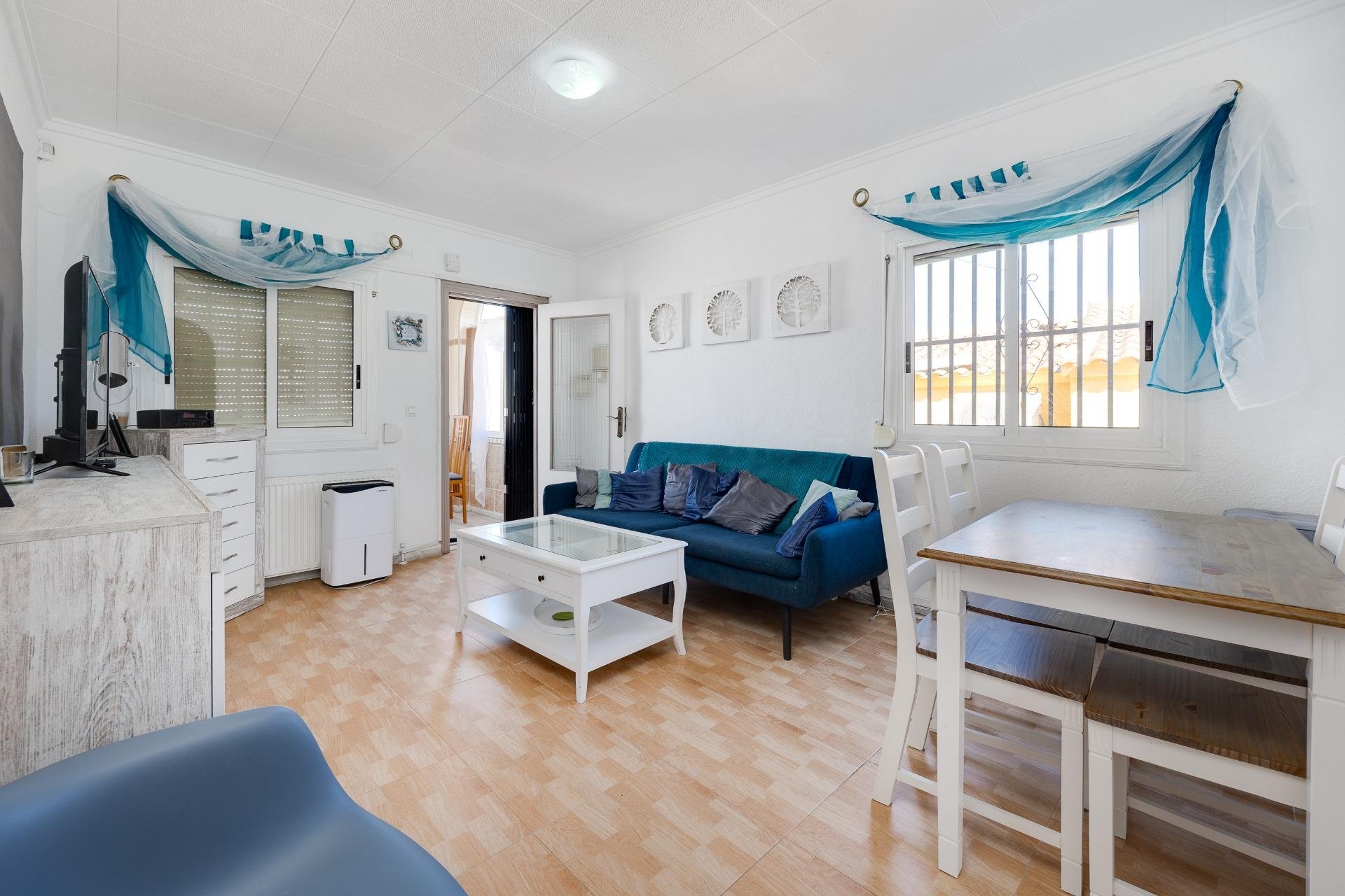 Resale - Chalet - San Fulgencio - La Marina