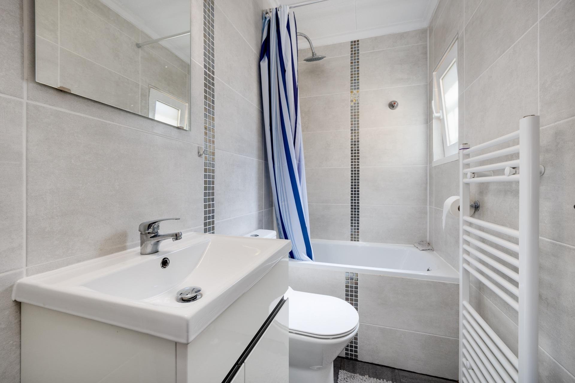 Resale - Chalet - San Fulgencio - La Marina