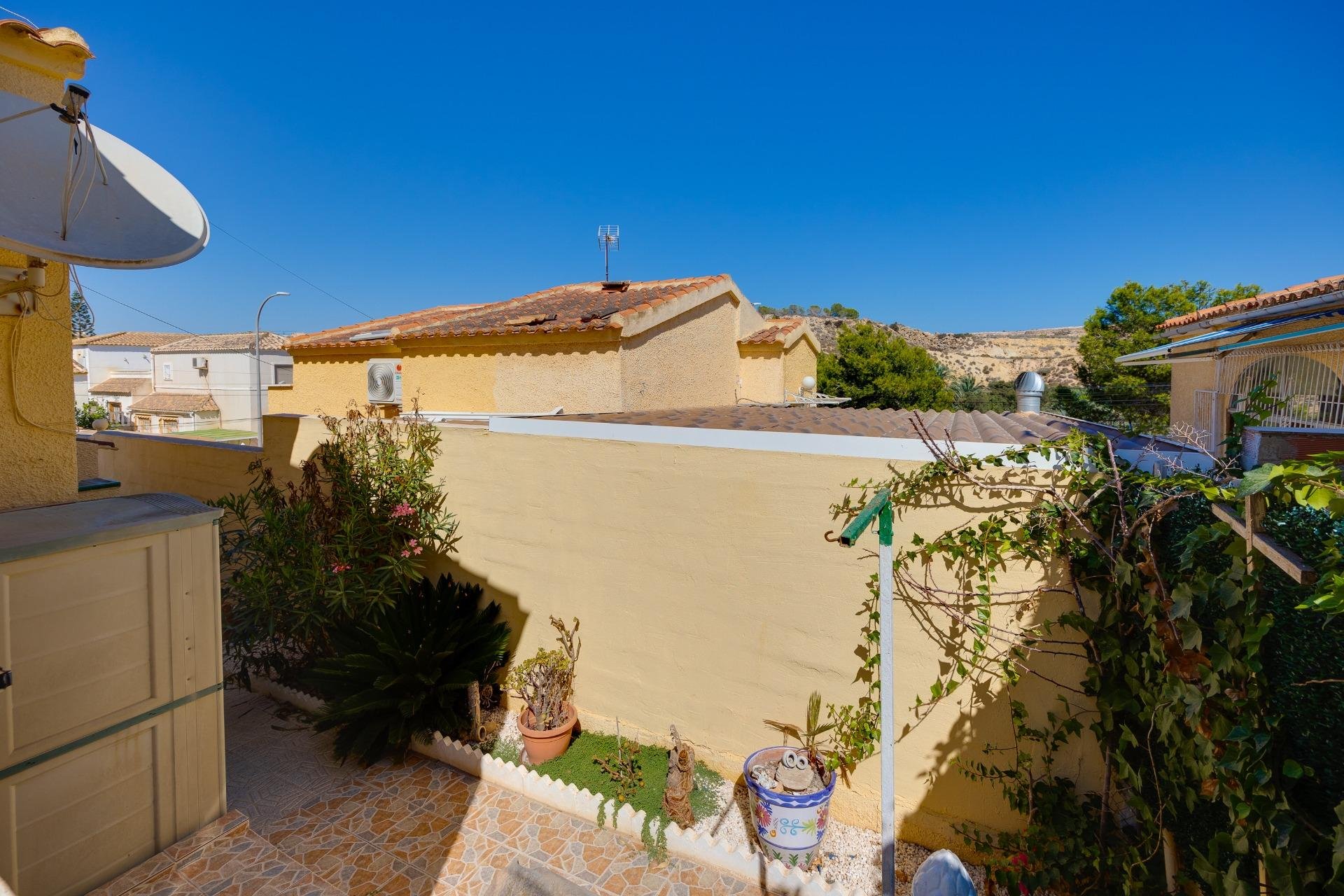 Resale - Chalet - San Fulgencio - La Marina