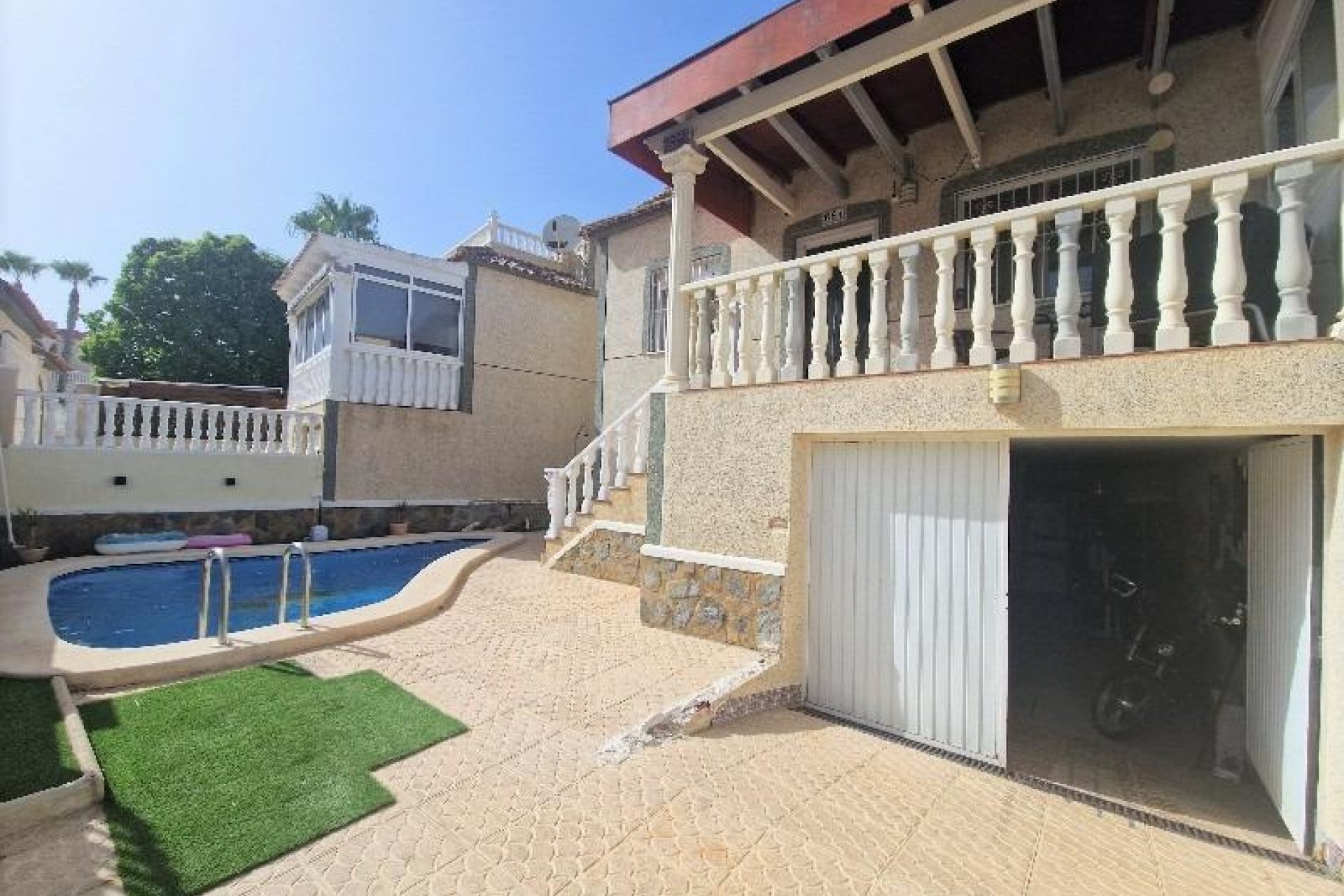 Resale - Chalet - San Miguel de Salinas - El galán