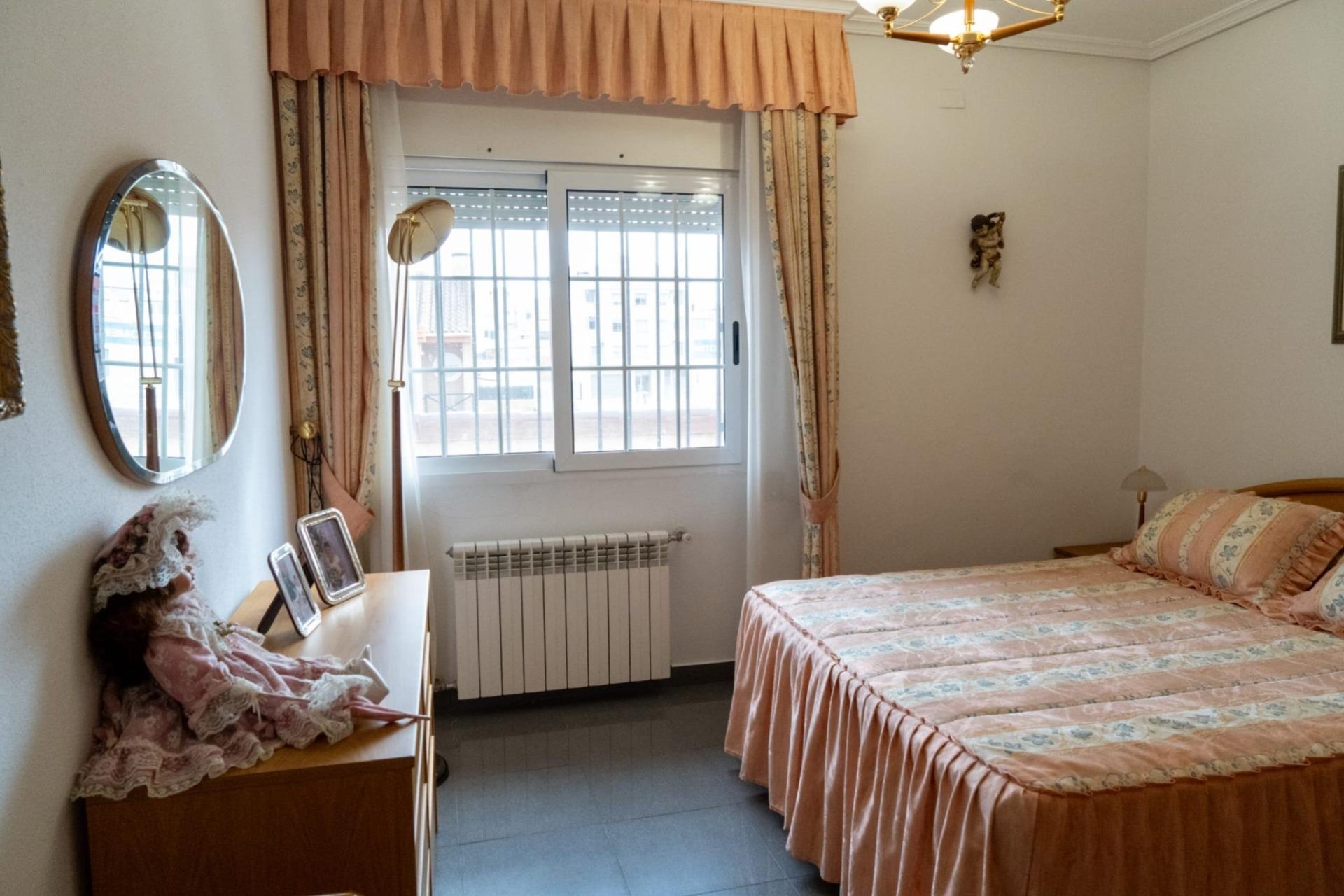 Resale - Chalet - Santomera