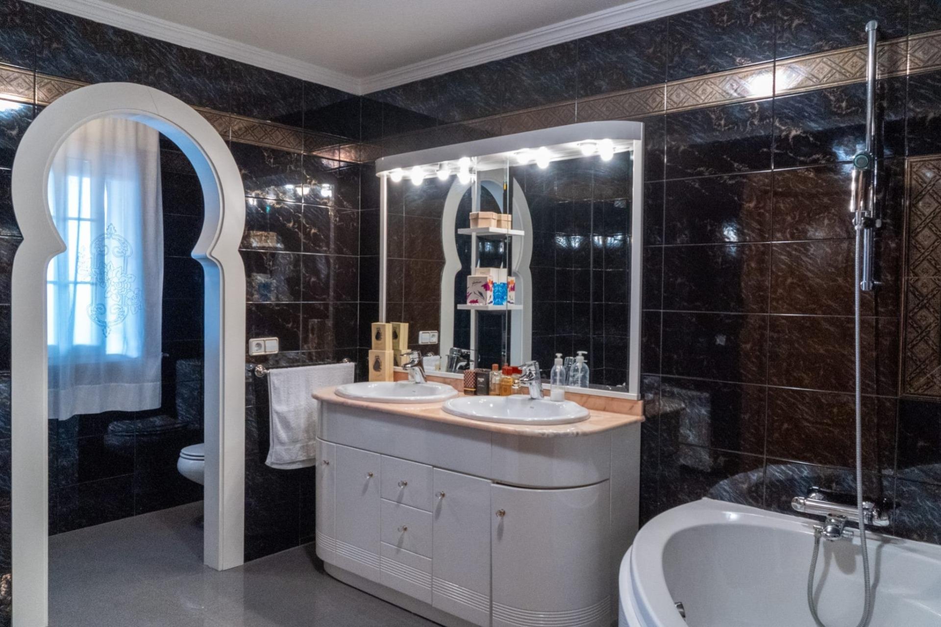 Resale - Chalet - Santomera