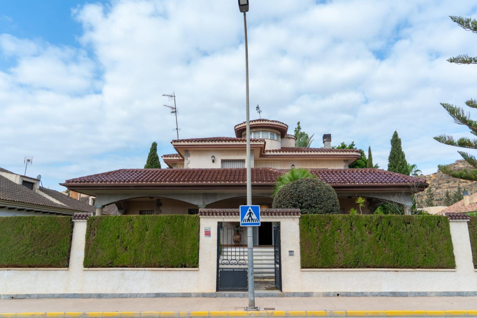 Resale - Chalet - Santomera