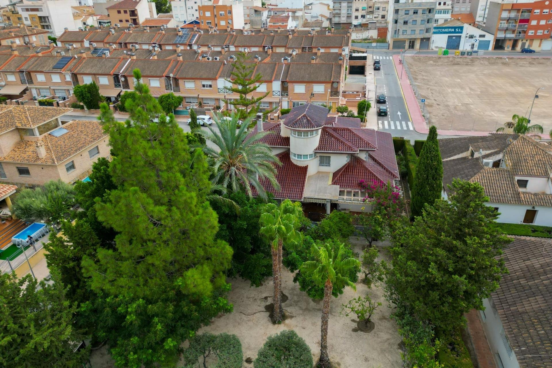 Resale - Chalet - Santomera