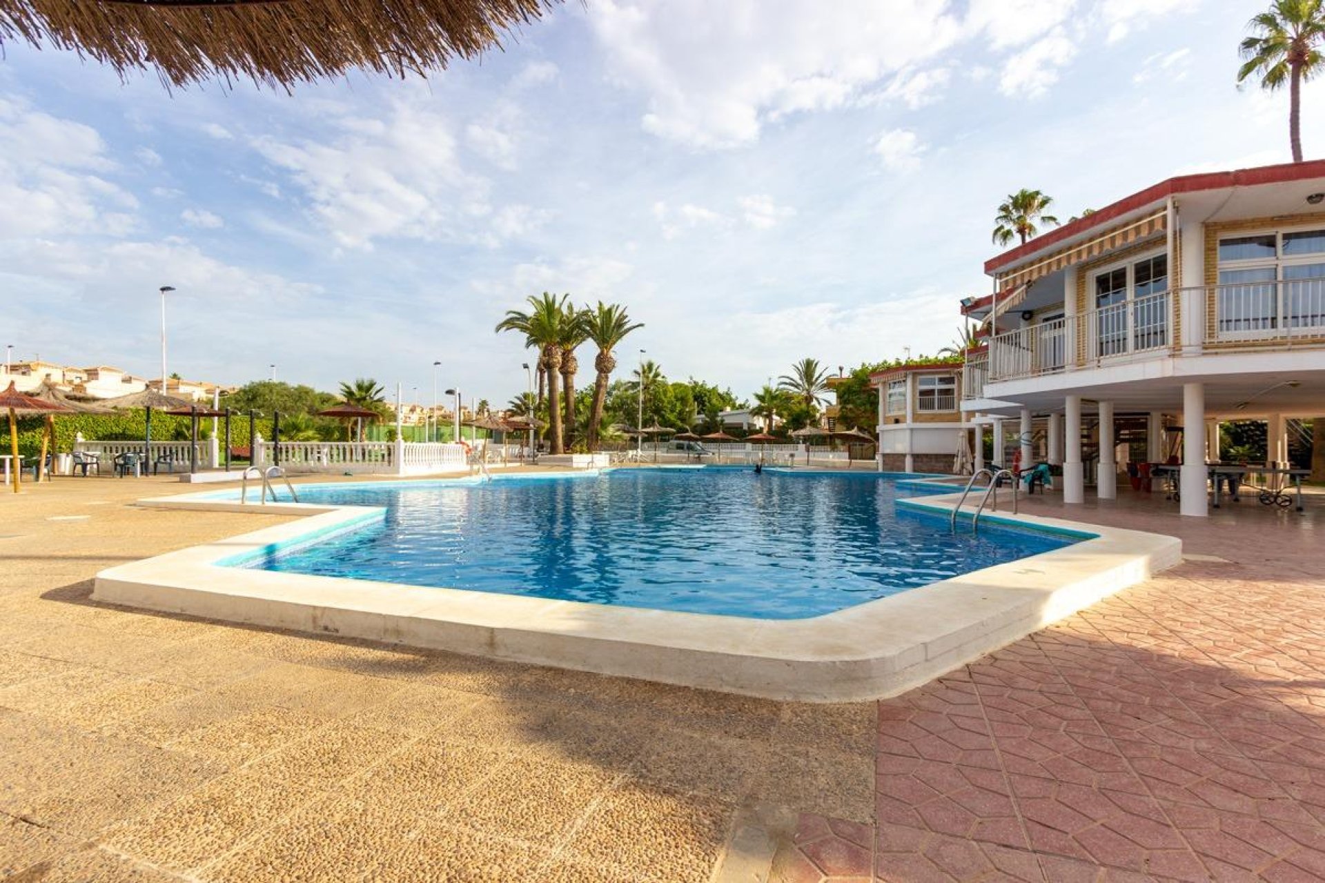 Resale - Chalet - Torrevieja - Cabo cervera