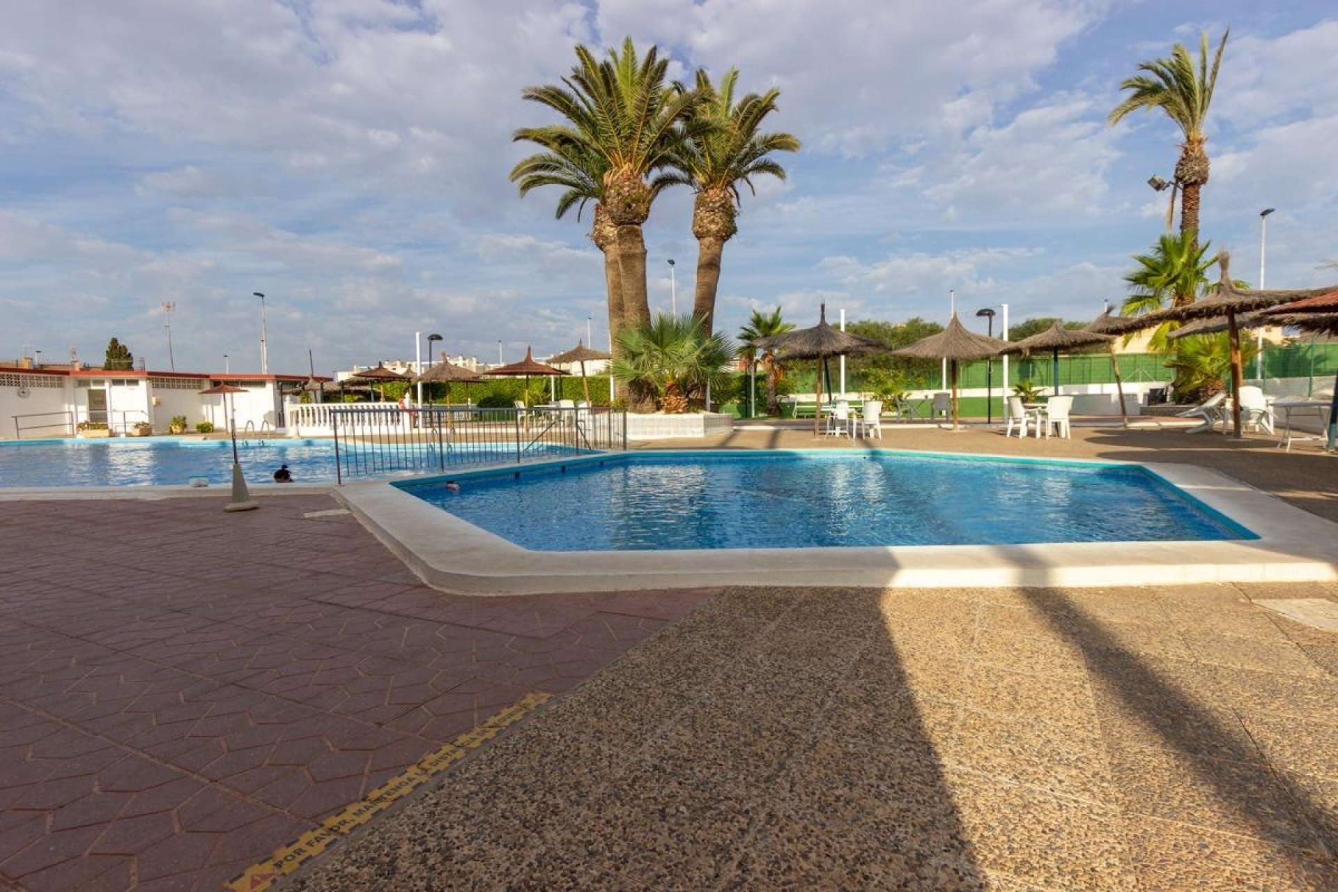 Resale - Chalet - Torrevieja - Cabo cervera