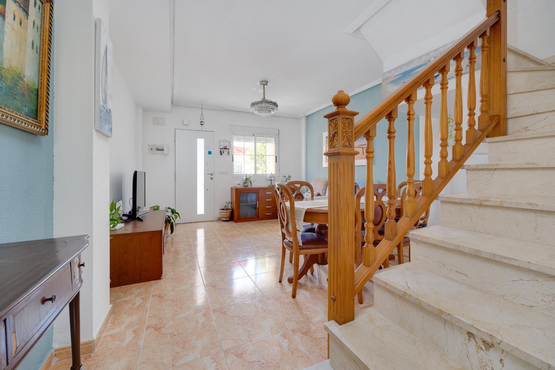 Resale - Chalet - Torrevieja - El molino