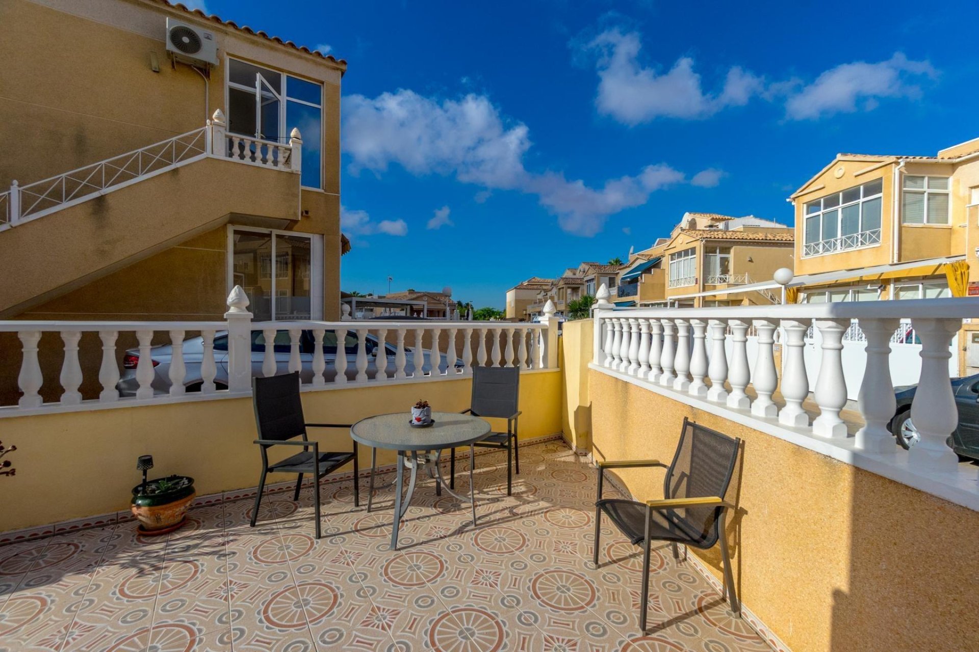 Resale - Chalet - Torrevieja - La Siesta - El Salado - Torreta